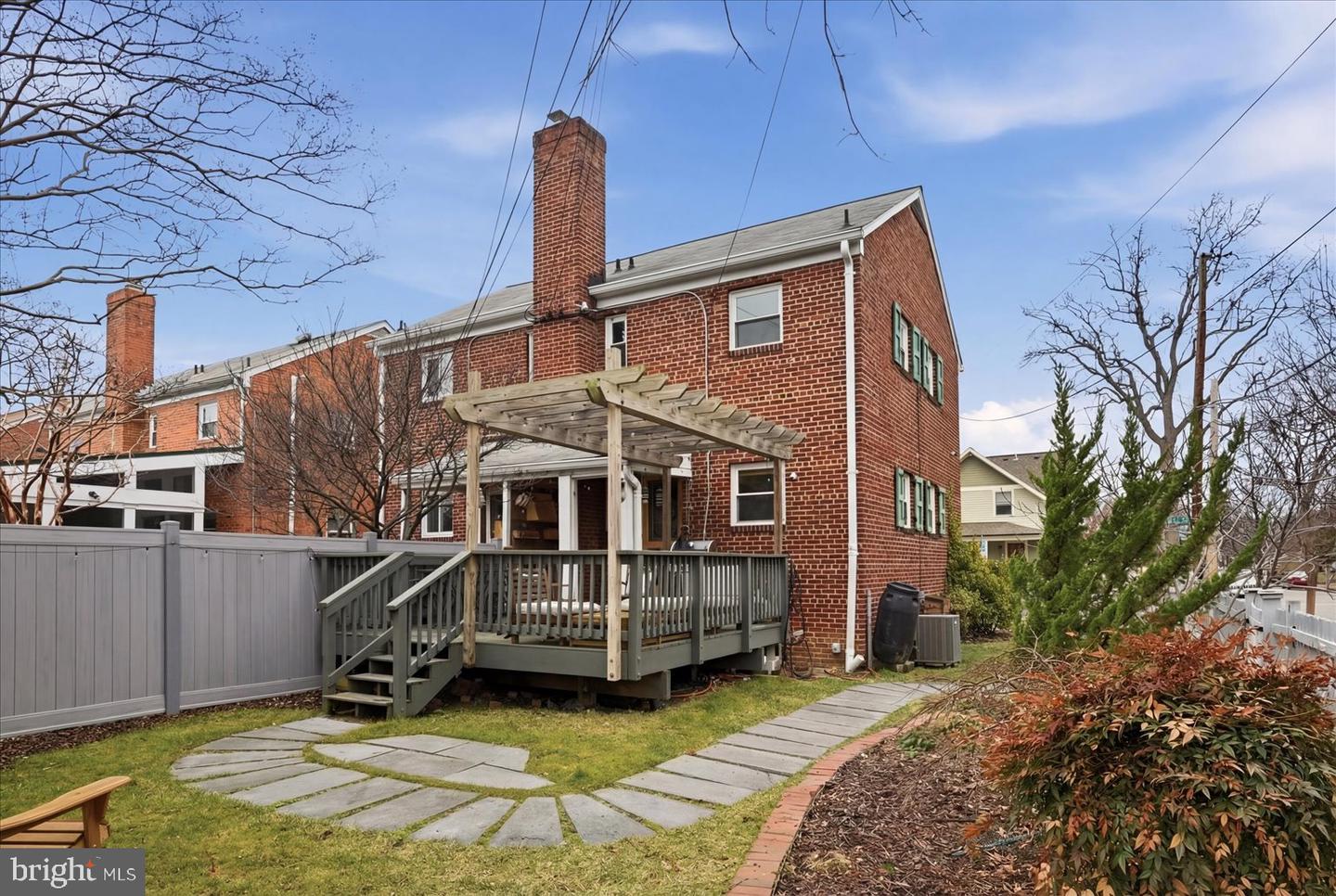 127 E GLENDALE AVE, ALEXANDRIA, Virginia 22301, 3 Bedrooms Bedrooms, ,2 BathroomsBathrooms,Residential,For sale,127 E GLENDALE AVE,VAAX2054604 MLS # VAAX2054604