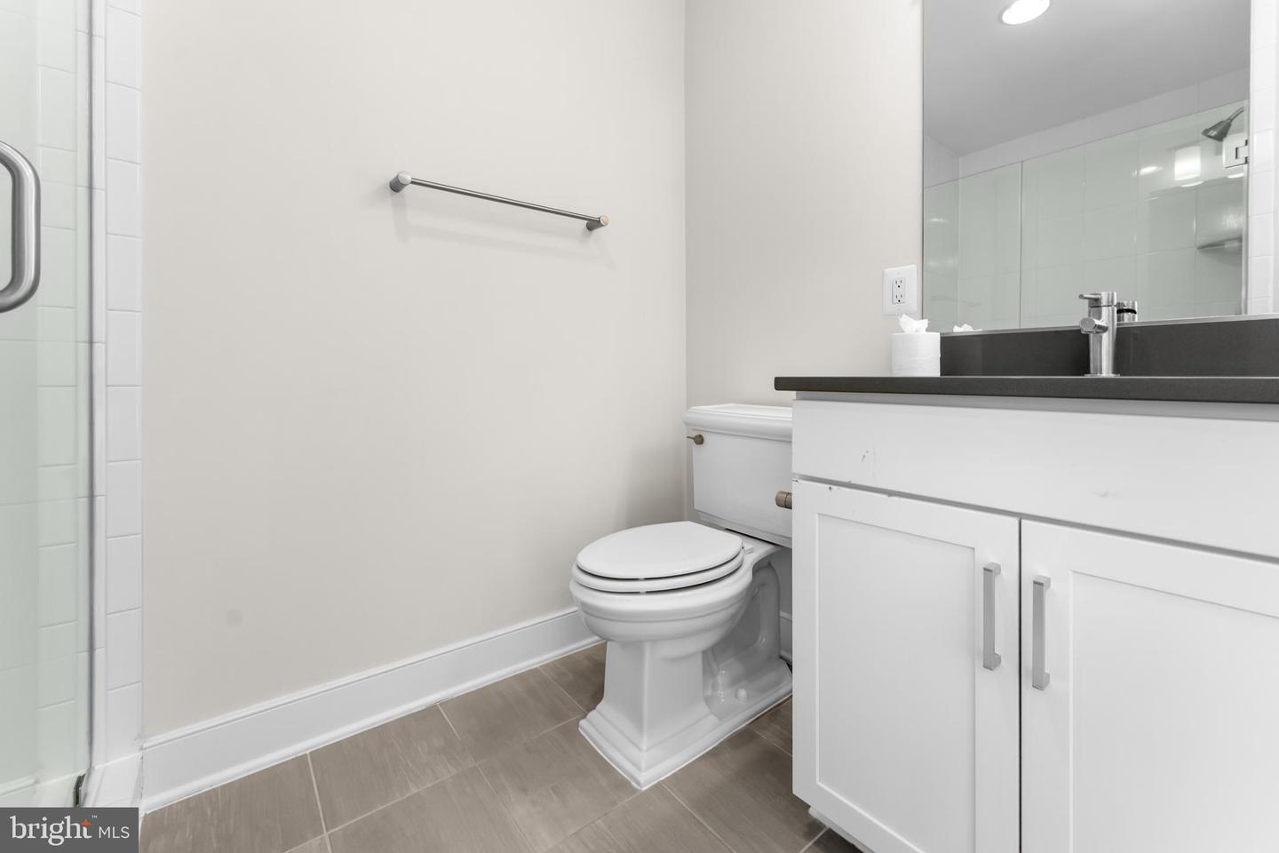 2827 24TH RD S, ARLINGTON, Virginia 22206, 3 Bedrooms Bedrooms, ,2 BathroomsBathrooms,Residential,For sale,2827 24TH RD S,VAAR2069470 MLS # VAAR2069470