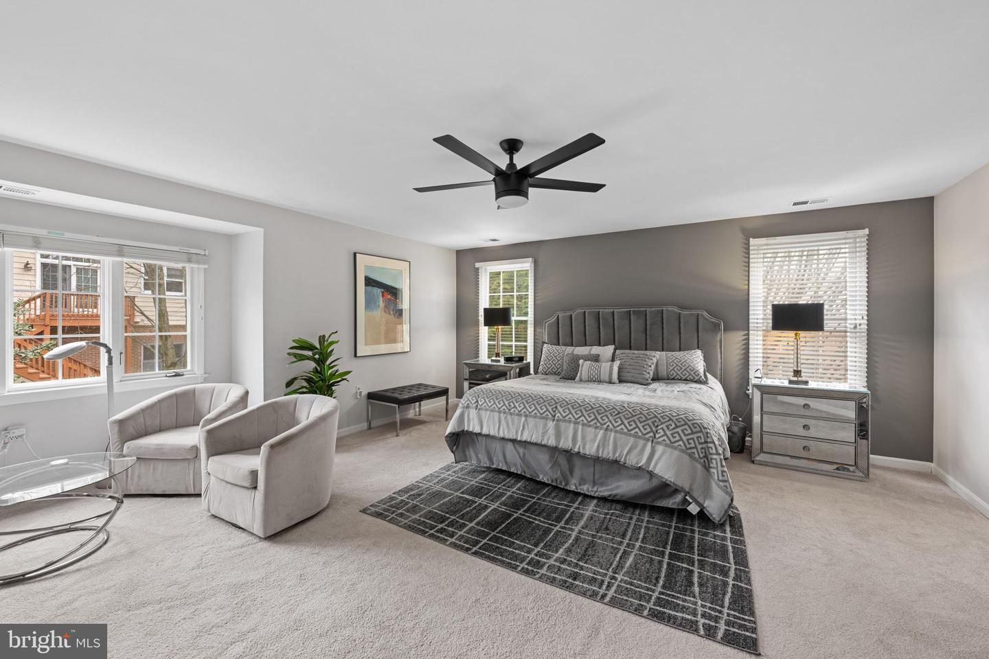 5120 WARREN PL NW, WASHINGTON, District Of Columbia 20016, 4 Bedrooms Bedrooms, ,4 BathroomsBathrooms,Residential,For sale,5120 WARREN PL NW,DCDC2248394 MLS # DCDC2248394