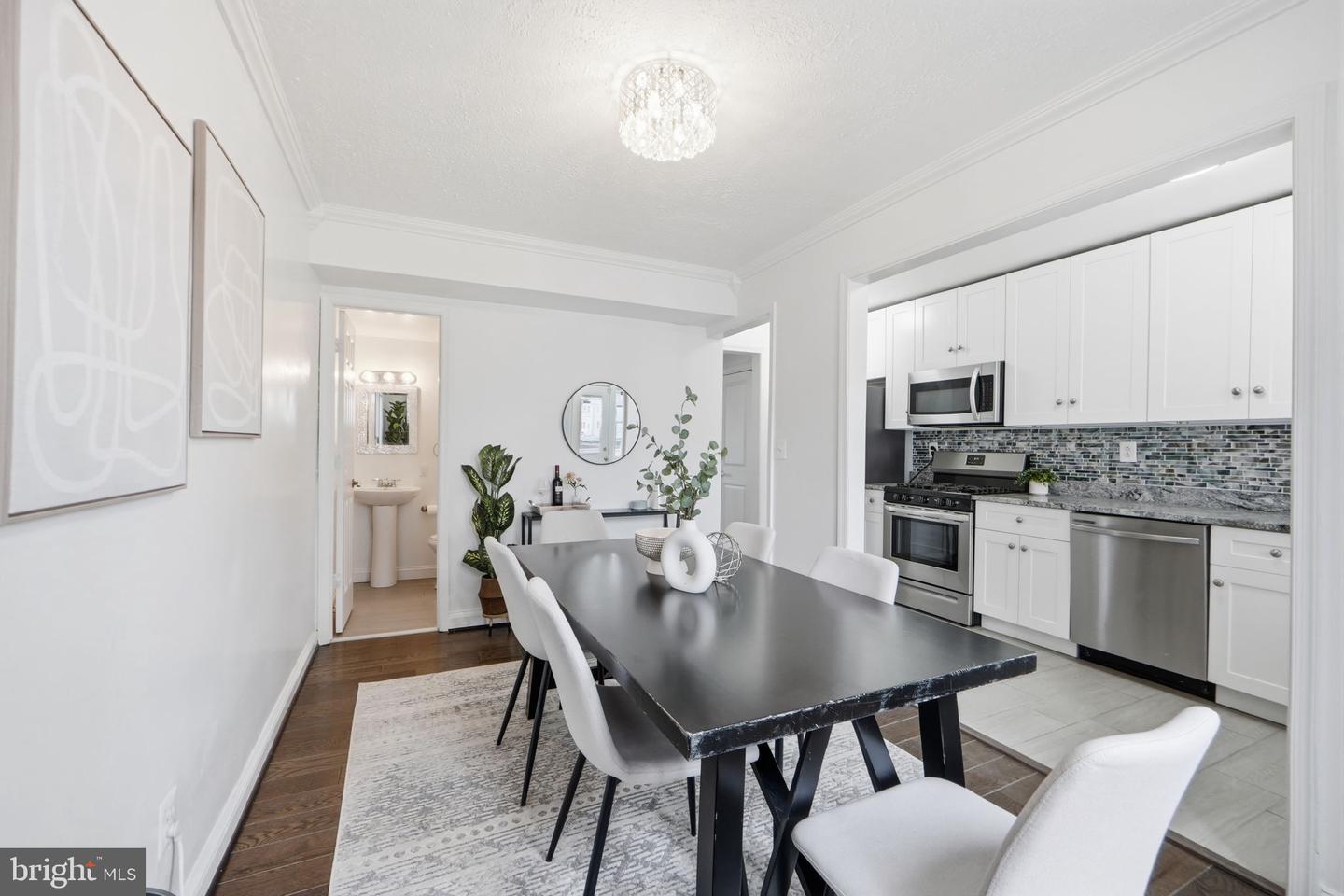 1714 E ST NE, WASHINGTON, District Of Columbia 20002, 3 Bedrooms Bedrooms, 7 Rooms Rooms,3 BathroomsBathrooms,Residential,For sale,1714 E ST NE,DCDC2248422 MLS # DCDC2248422