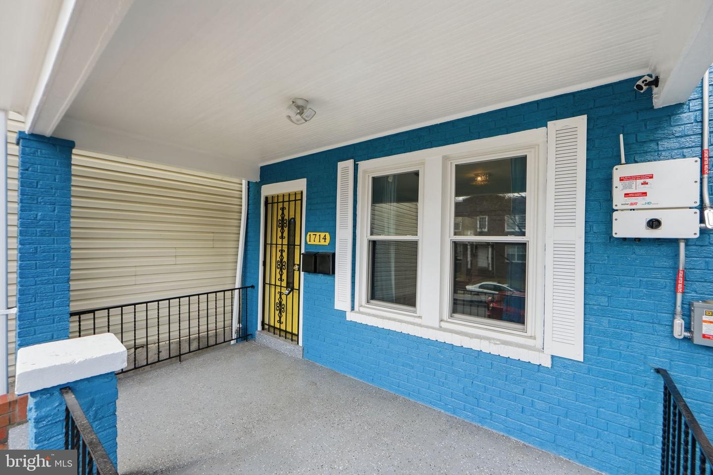 1714 E ST NE, WASHINGTON, District Of Columbia 20002, 3 Bedrooms Bedrooms, 7 Rooms Rooms,3 BathroomsBathrooms,Residential,For sale,1714 E ST NE,DCDC2248422 MLS # DCDC2248422