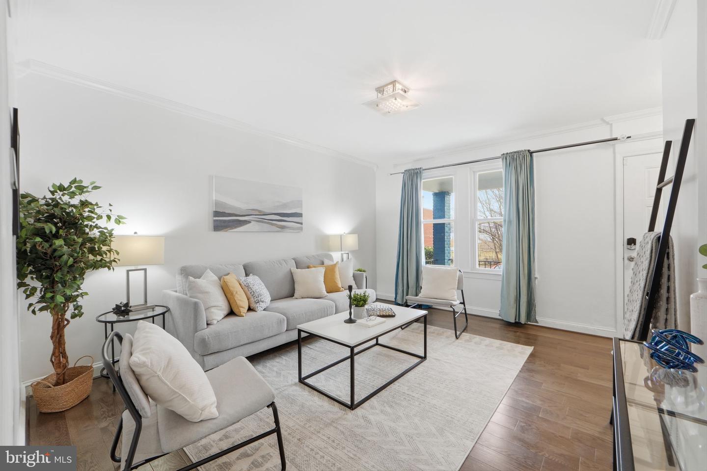 1714 E ST NE, WASHINGTON, District Of Columbia 20002, 3 Bedrooms Bedrooms, 7 Rooms Rooms,3 BathroomsBathrooms,Residential,For sale,1714 E ST NE,DCDC2248422 MLS # DCDC2248422