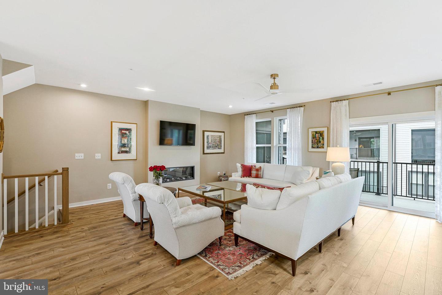 4149 RED MULBERRY DR, FAIRFAX, Virginia 22033, 3 Bedrooms Bedrooms, ,2 BathroomsBathrooms,Residential,For sale,4149 RED MULBERRY DR,VAFX2293540 MLS # VAFX2293540