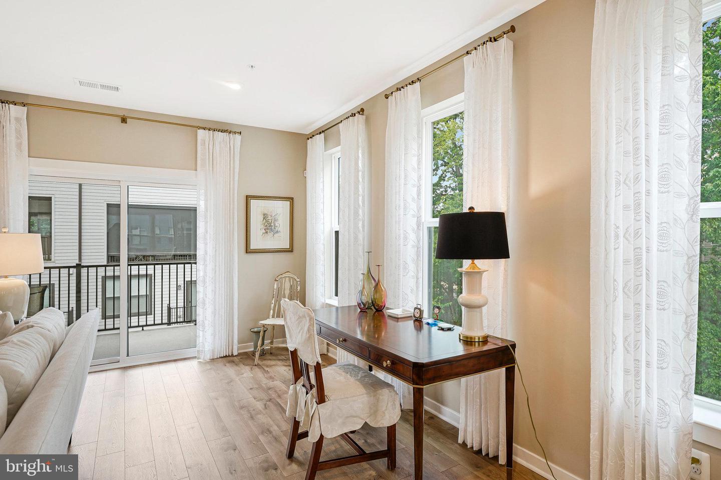 4149 RED MULBERRY DR, FAIRFAX, Virginia 22033, 3 Bedrooms Bedrooms, ,2 BathroomsBathrooms,Residential,For sale,4149 RED MULBERRY DR,VAFX2293540 MLS # VAFX2293540