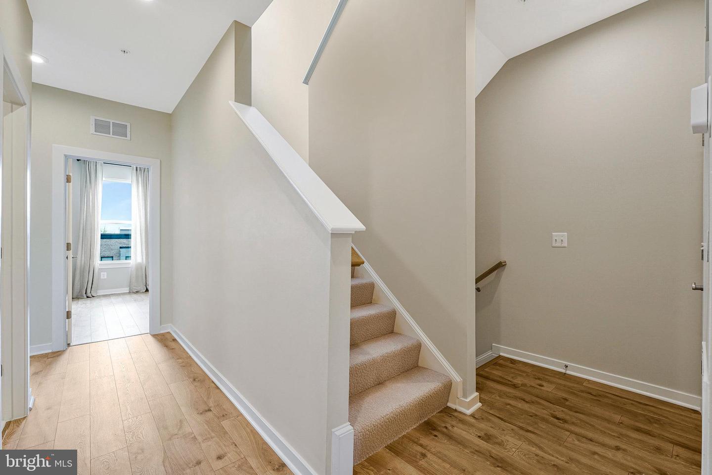 4149 RED MULBERRY DR, FAIRFAX, Virginia 22033, 3 Bedrooms Bedrooms, ,2 BathroomsBathrooms,Residential,For sale,4149 RED MULBERRY DR,VAFX2293540 MLS # VAFX2293540