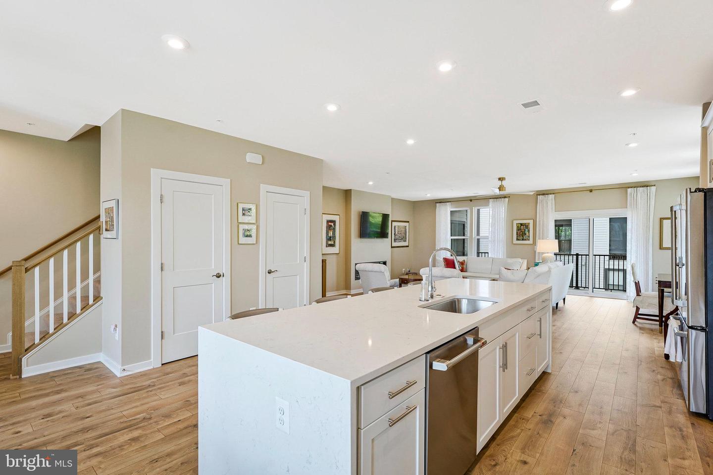 4149 RED MULBERRY DR, FAIRFAX, Virginia 22033, 3 Bedrooms Bedrooms, ,2 BathroomsBathrooms,Residential,For sale,4149 RED MULBERRY DR,VAFX2293540 MLS # VAFX2293540