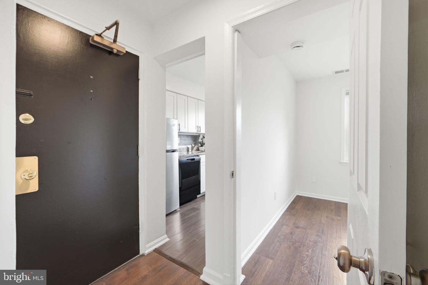 3909 PENNSYLVANIA AVE SE #302, WASHINGTON, District Of Columbia 20020, 2 Bedrooms Bedrooms, ,1 BathroomBathrooms,Residential,For sale,3909 PENNSYLVANIA AVE SE #302,DCDC2248482 MLS # DCDC2248482