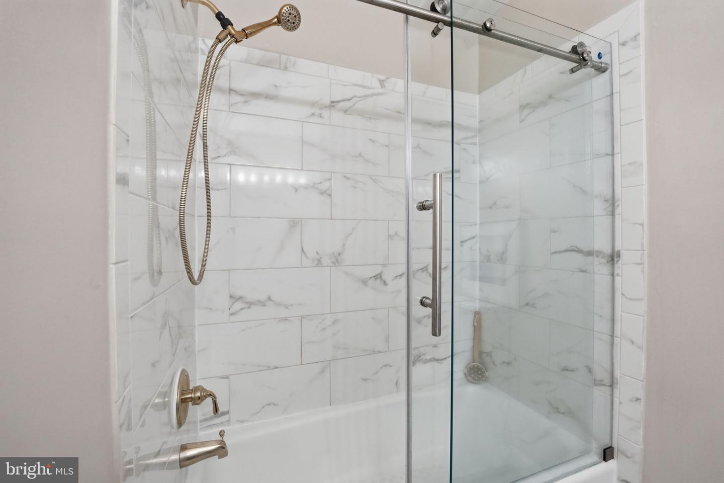 8967 OMEGA CT, SPRINGFIELD, Virginia 22152, 3 Bedrooms Bedrooms, ,3 BathroomsBathrooms,Residential,For sale,8967 OMEGA CT,VAFX2293640 MLS # VAFX2293640