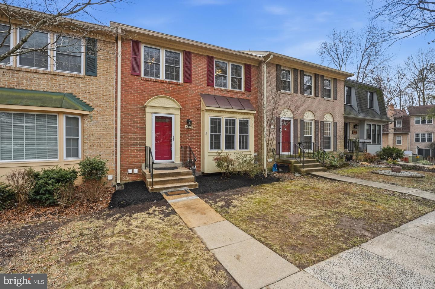 8967 OMEGA CT, SPRINGFIELD, Virginia 22152, 3 Bedrooms Bedrooms, ,3 BathroomsBathrooms,Residential,For sale,8967 OMEGA CT,VAFX2293640 MLS # VAFX2293640