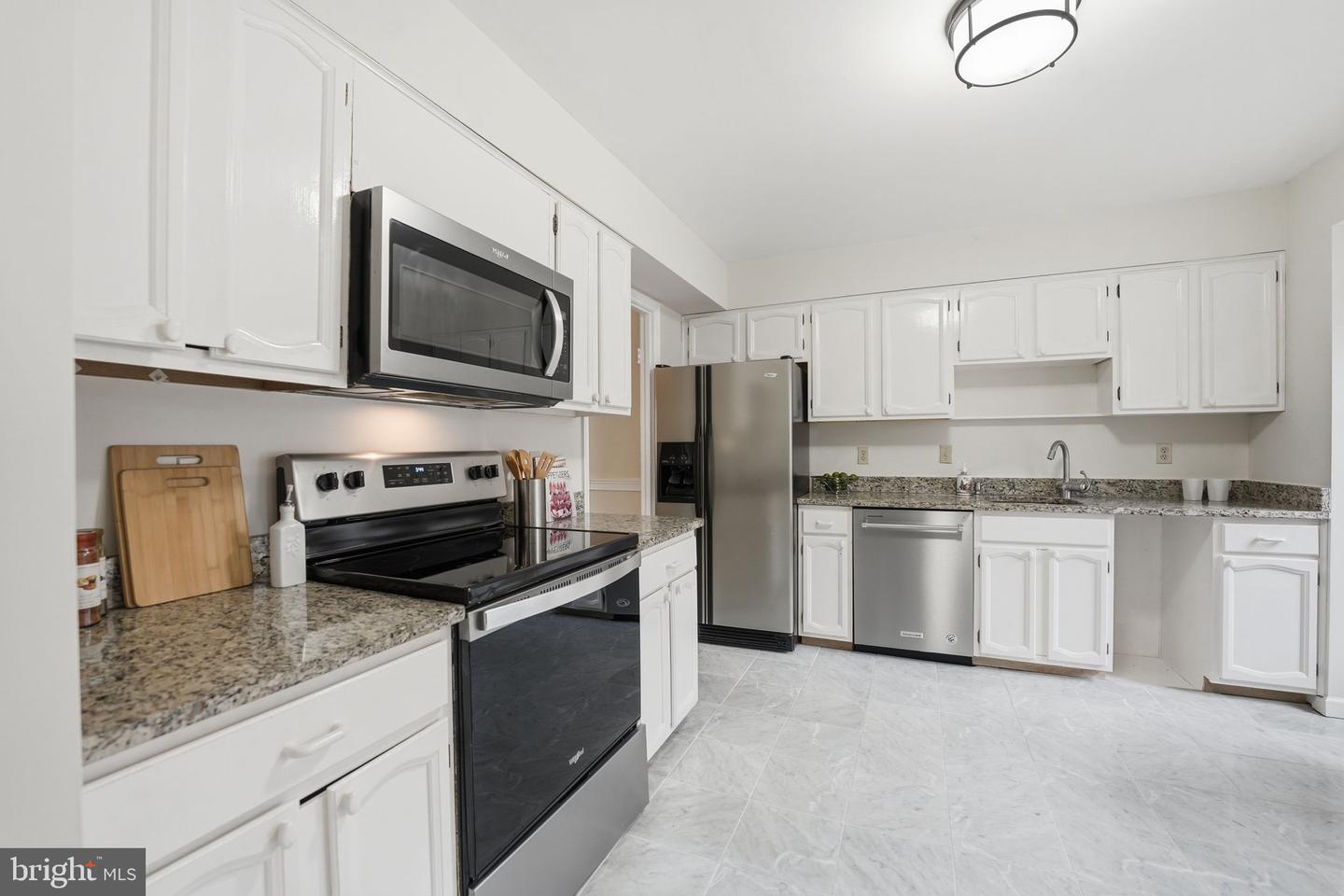 8967 OMEGA CT, SPRINGFIELD, Virginia 22152, 3 Bedrooms Bedrooms, ,3 BathroomsBathrooms,Residential,For sale,8967 OMEGA CT,VAFX2293640 MLS # VAFX2293640