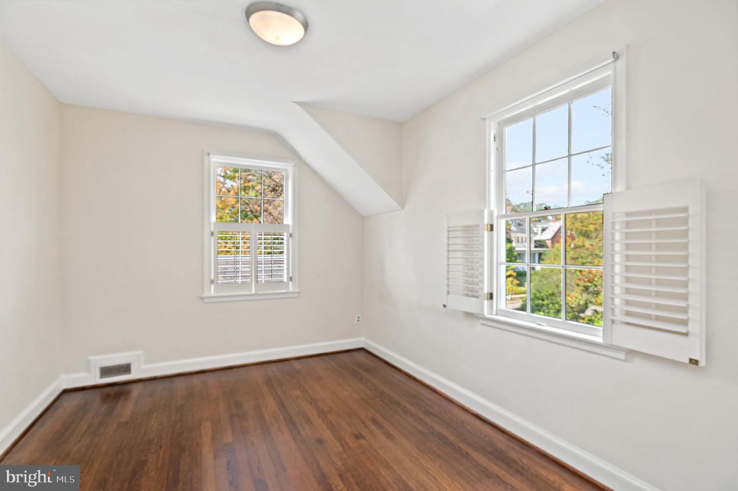 4849 RODMAN ST NW, WASHINGTON, District Of Columbia 20016, 4 Bedrooms Bedrooms, ,4 BathroomsBathrooms,Residential,For sale,4849 RODMAN ST NW,DCDC2248742 MLS # DCDC2248742