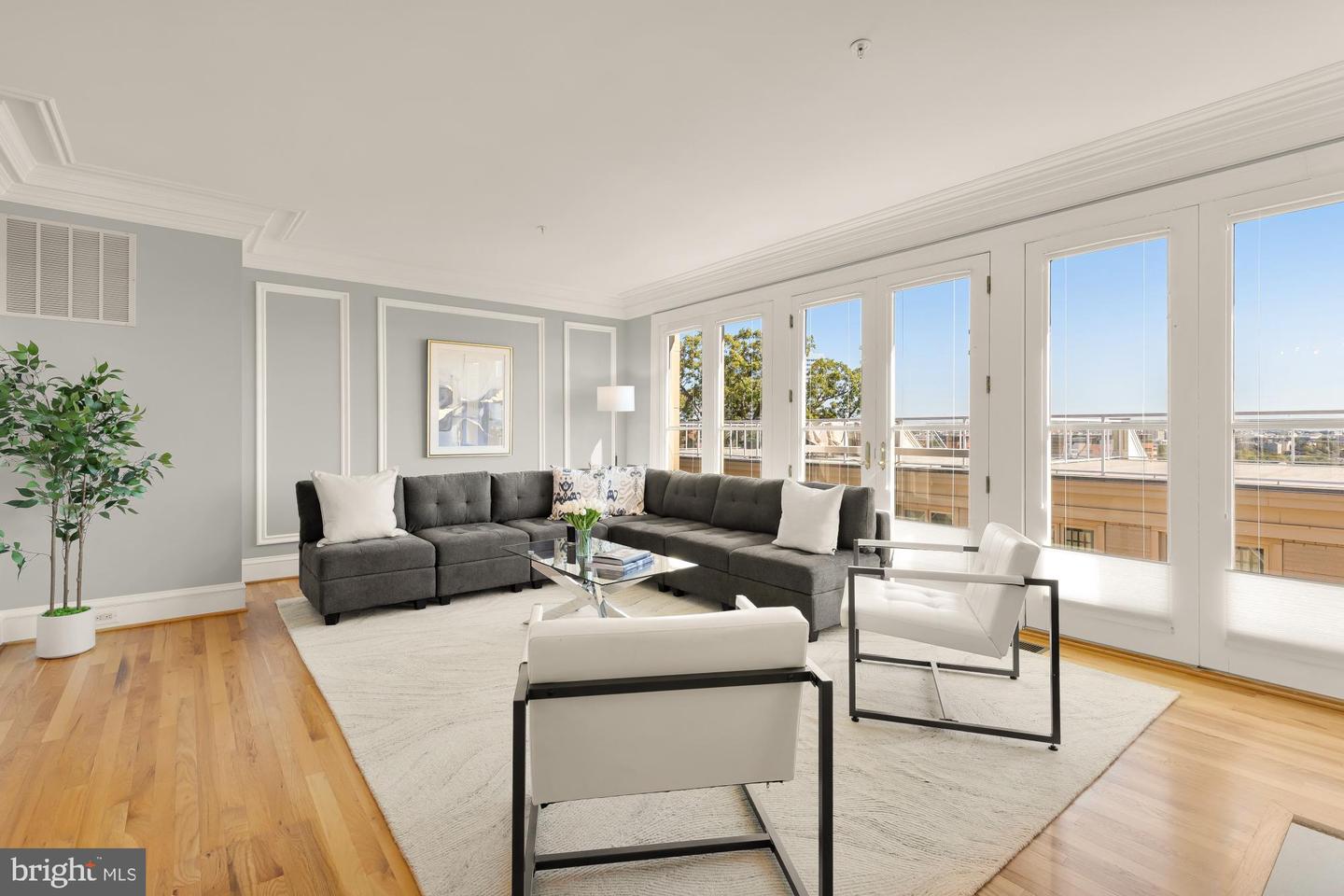 1417 N NASH ST, ARLINGTON, Virginia 22209, 3 Bedrooms Bedrooms, ,3 BathroomsBathrooms,Residential,For sale,1417 N NASH ST,VAAR2069606 MLS # VAAR2069606