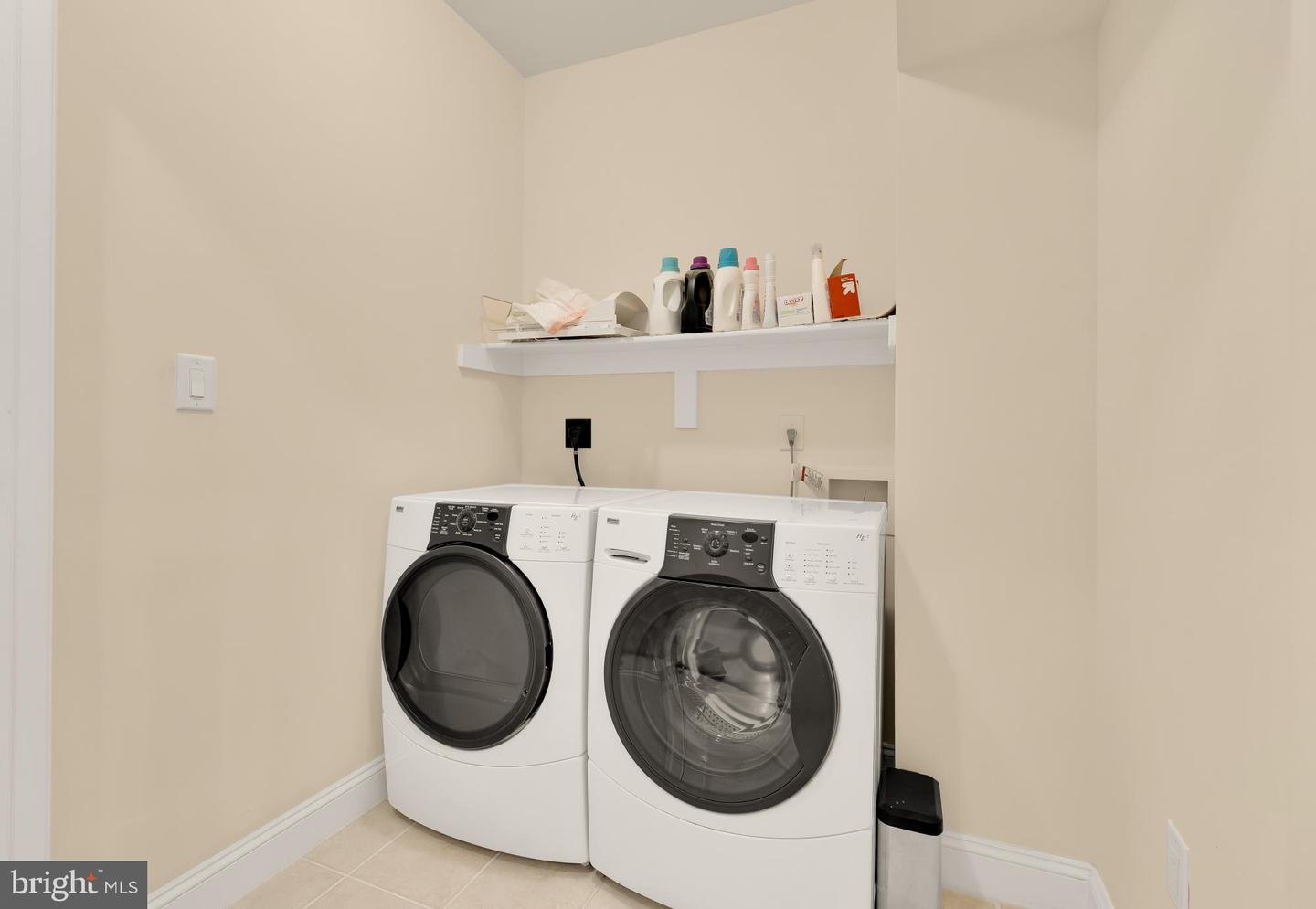 1417 N NASH ST, ARLINGTON, Virginia 22209, 3 Bedrooms Bedrooms, ,3 BathroomsBathrooms,Residential,For sale,1417 N NASH ST,VAAR2069606 MLS # VAAR2069606