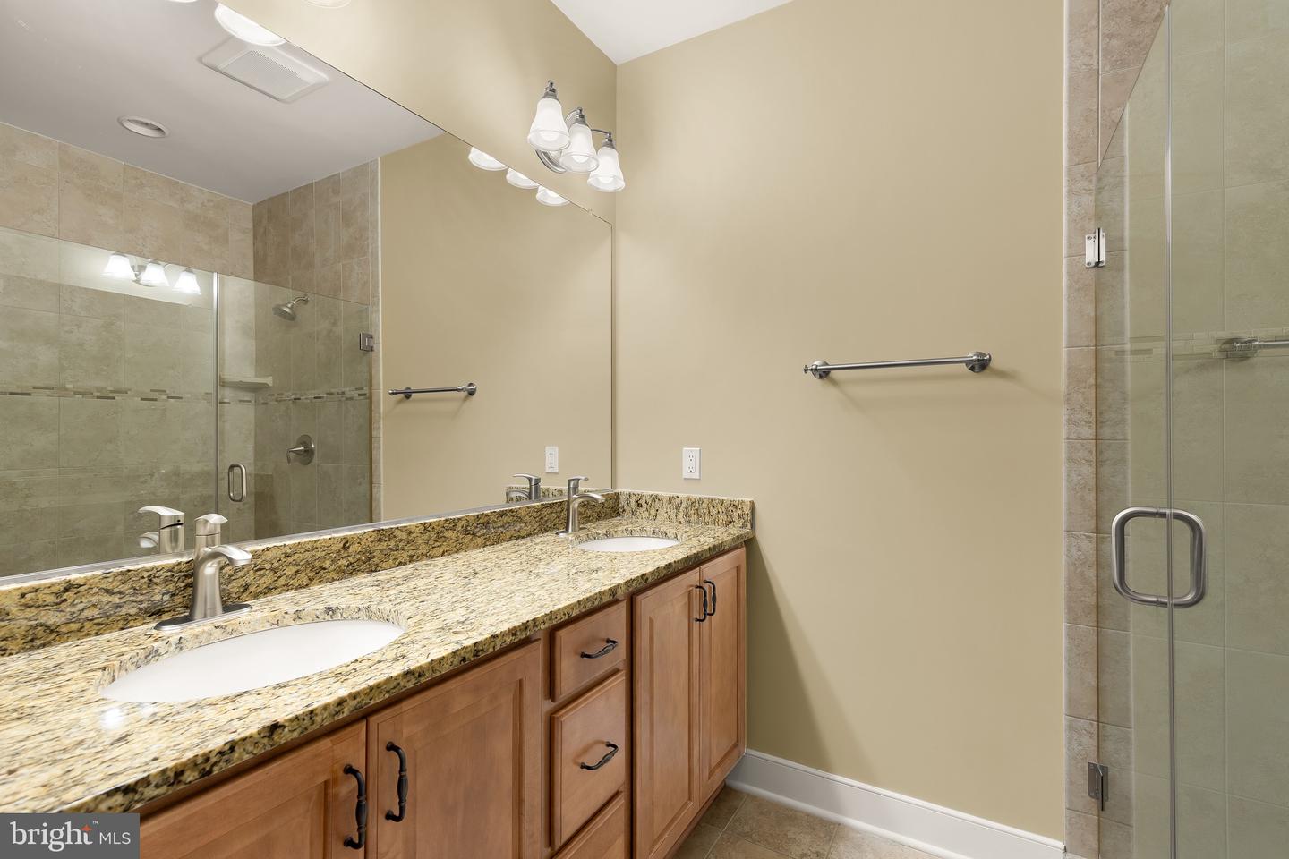 2113 MAIN LINE BLVD, ALEXANDRIA, Virginia 22301, 4 Bedrooms Bedrooms, ,4 BathroomsBathrooms,Residential,For sale,2113 MAIN LINE BLVD,VAAX2054762 MLS # VAAX2054762