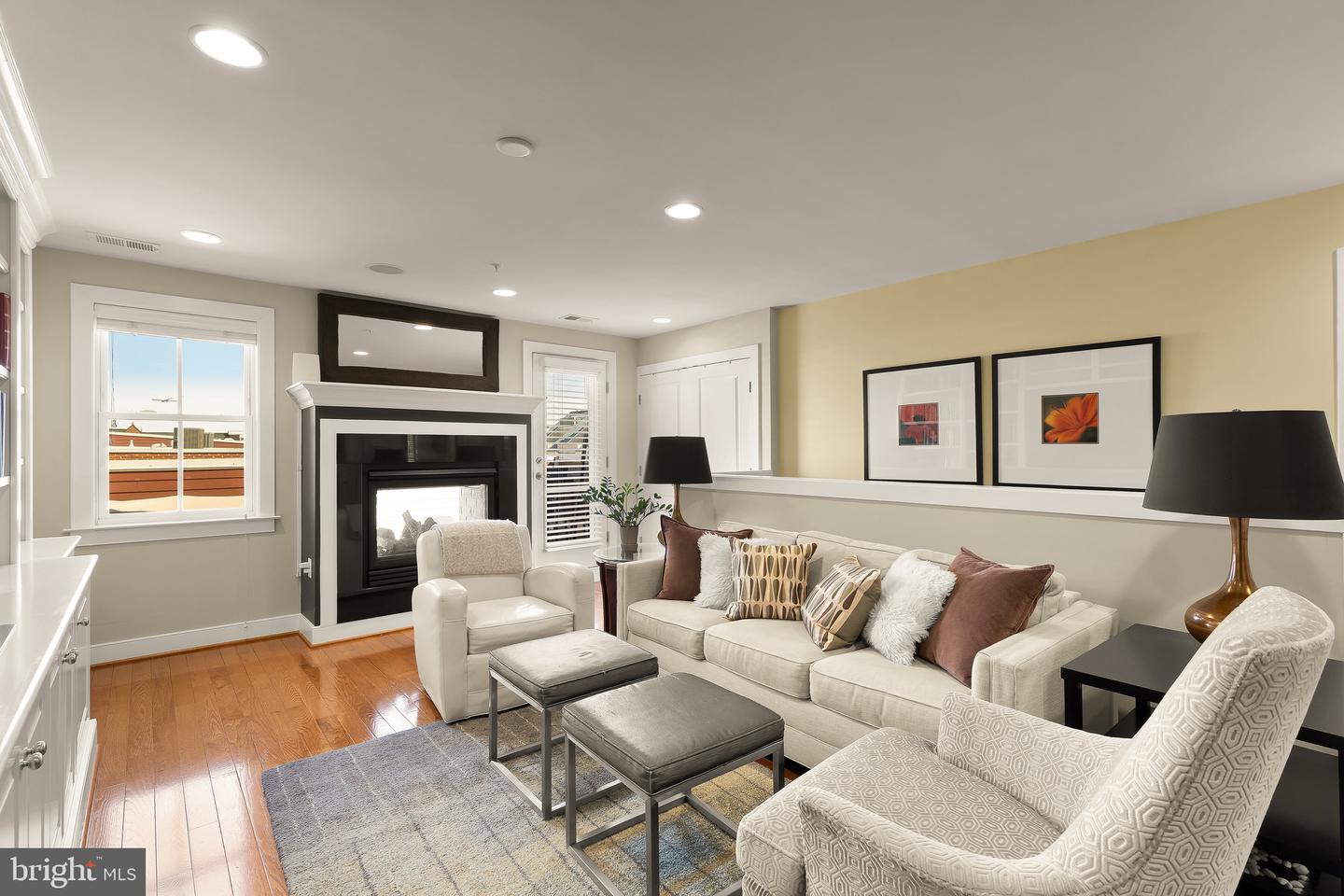 2113 MAIN LINE BLVD, ALEXANDRIA, Virginia 22301, 4 Bedrooms Bedrooms, ,4 BathroomsBathrooms,Residential,For sale,2113 MAIN LINE BLVD,VAAX2054762 MLS # VAAX2054762