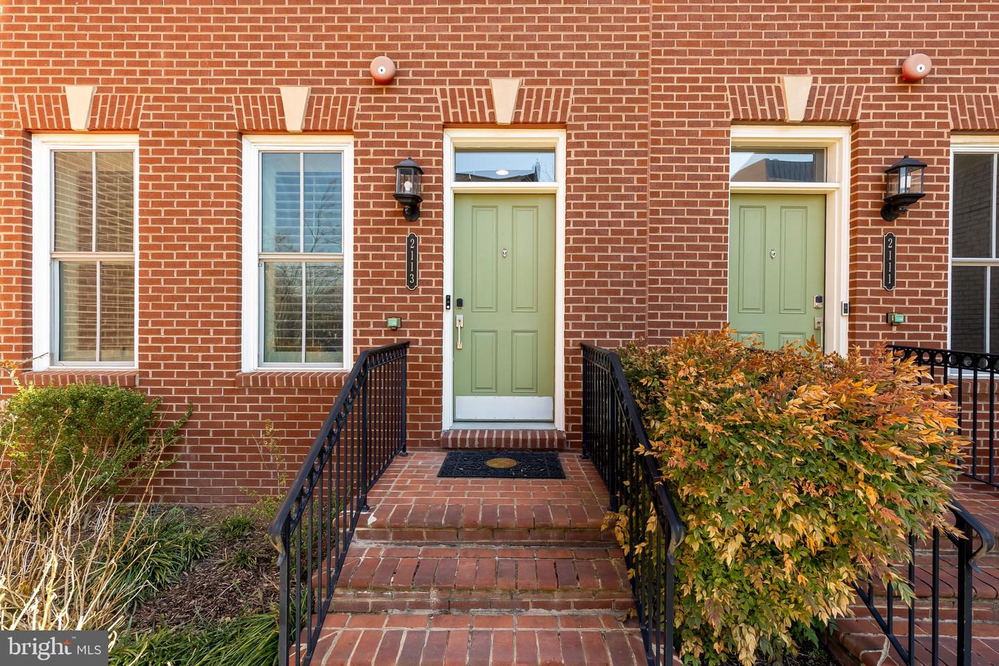 2113 MAIN LINE BLVD, ALEXANDRIA, Virginia 22301, 4 Bedrooms Bedrooms, ,4 BathroomsBathrooms,Residential,For sale,2113 MAIN LINE BLVD,VAAX2054762 MLS # VAAX2054762