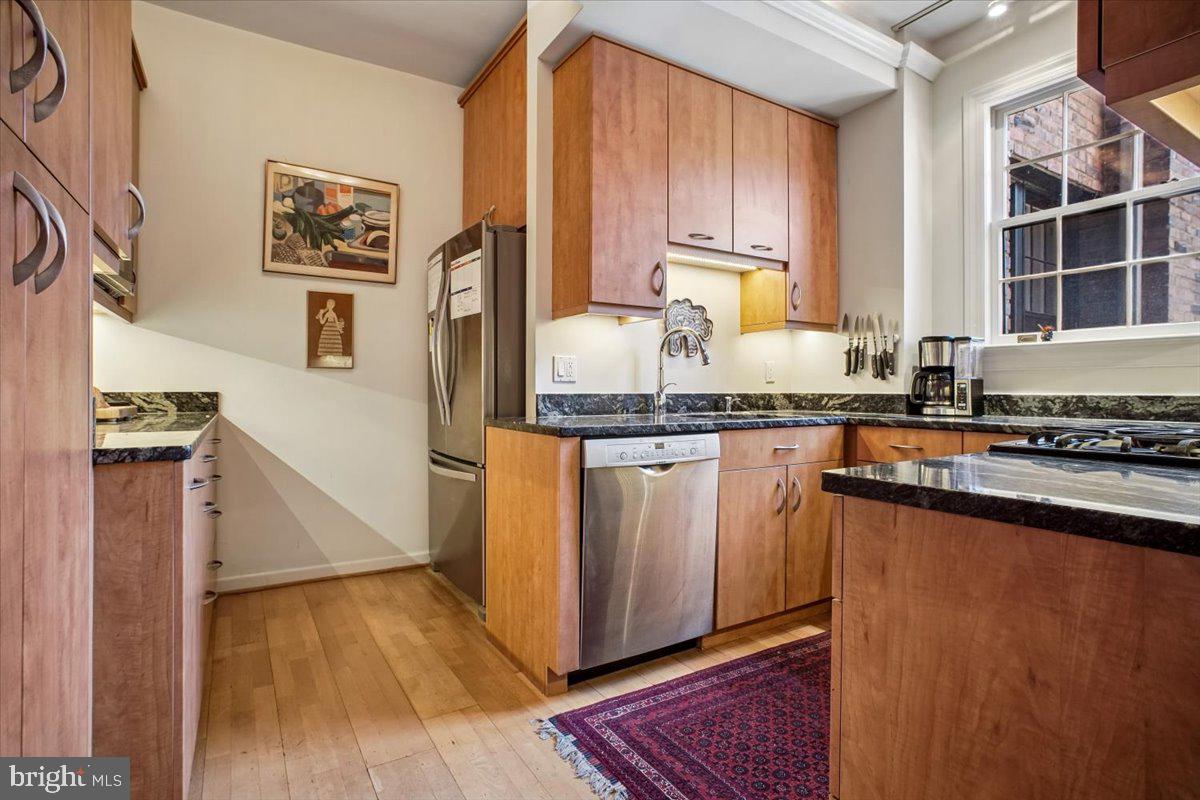 3041 SEDGWICK ST NW #301D, WASHINGTON, District Of Columbia 20008, 3 Bedrooms Bedrooms, ,2 BathroomsBathrooms,Residential,For sale,3041 SEDGWICK ST NW #301D,DCDC2248846 MLS # DCDC2248846