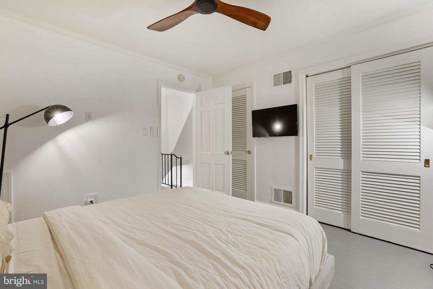 1233 POTOMAC ST NW, WASHINGTON, District Of Columbia 20007, 2 Bedrooms Bedrooms, 4 Rooms Rooms,2 BathroomsBathrooms,Residential,For sale,1233 POTOMAC ST NW,DCDC2248922 MLS # DCDC2248922