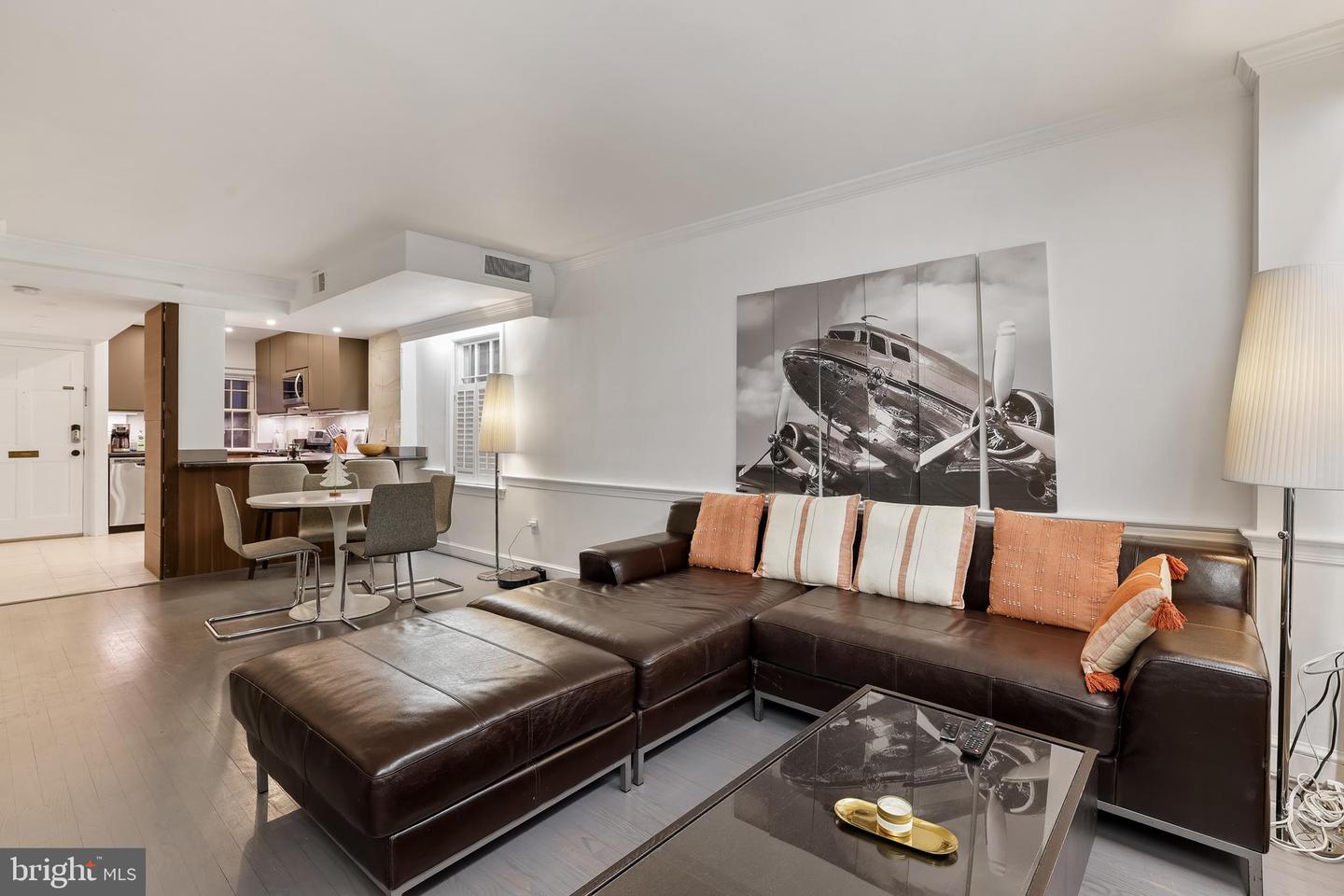 1233 POTOMAC ST NW, WASHINGTON, District Of Columbia 20007, 2 Bedrooms Bedrooms, 4 Rooms Rooms,2 BathroomsBathrooms,Residential,For sale,1233 POTOMAC ST NW,DCDC2248922 MLS # DCDC2248922