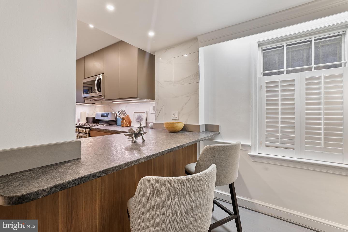 1233 POTOMAC ST NW, WASHINGTON, District Of Columbia 20007, 2 Bedrooms Bedrooms, 4 Rooms Rooms,2 BathroomsBathrooms,Residential,For sale,1233 POTOMAC ST NW,DCDC2248922 MLS # DCDC2248922