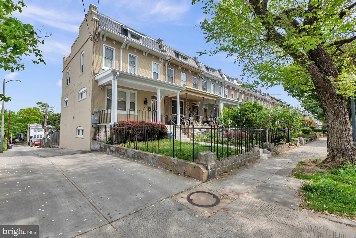 641 GALLATIN ST NW, WASHINGTON, District Of Columbia 20011, 4 Bedrooms Bedrooms, ,3 BathroomsBathrooms,Residential,For sale,641 GALLATIN ST NW,DCDC2249114 MLS # DCDC2249114