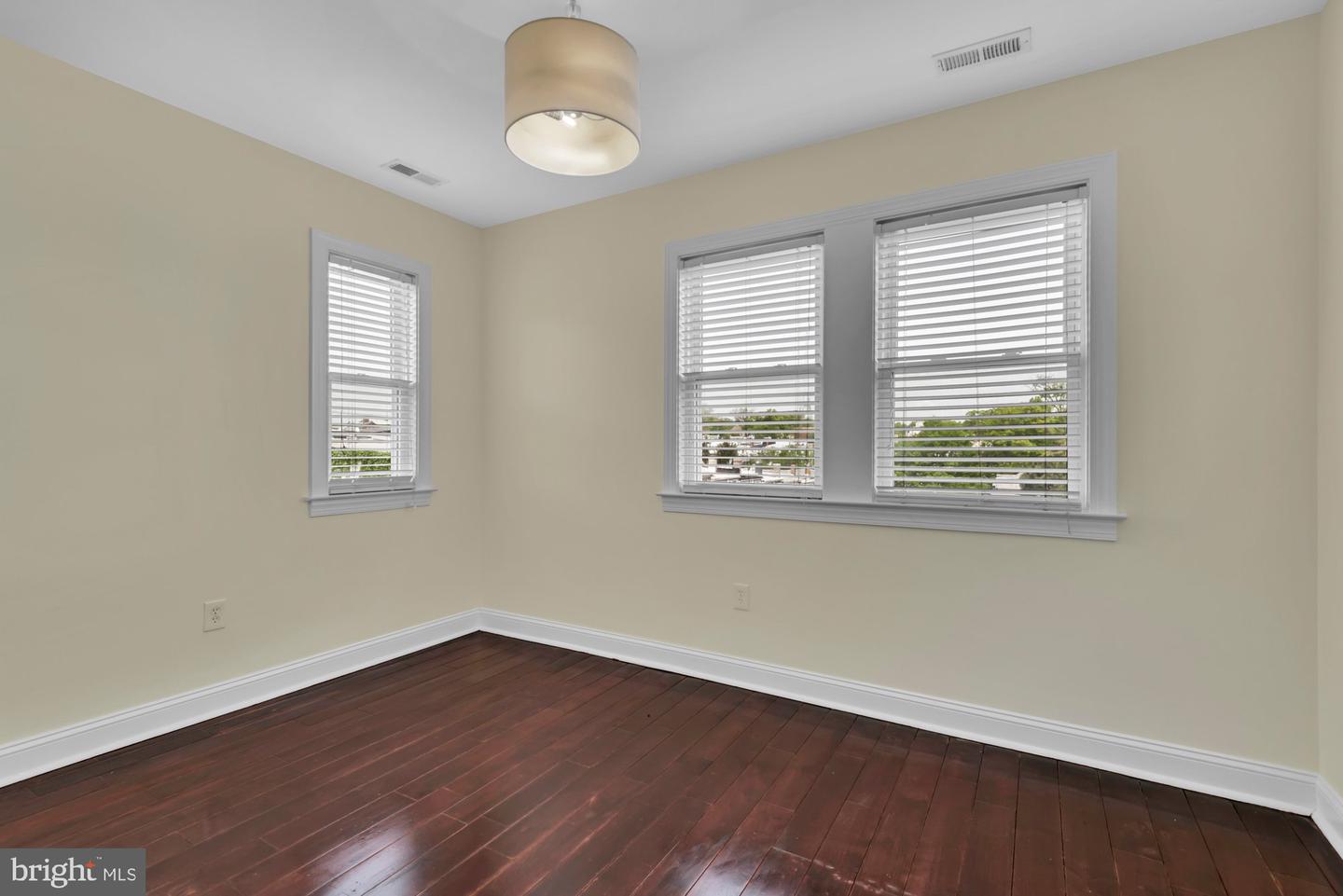 641 GALLATIN ST NW, WASHINGTON, District Of Columbia 20011, 4 Bedrooms Bedrooms, ,3 BathroomsBathrooms,Residential,For sale,641 GALLATIN ST NW,DCDC2249114 MLS # DCDC2249114