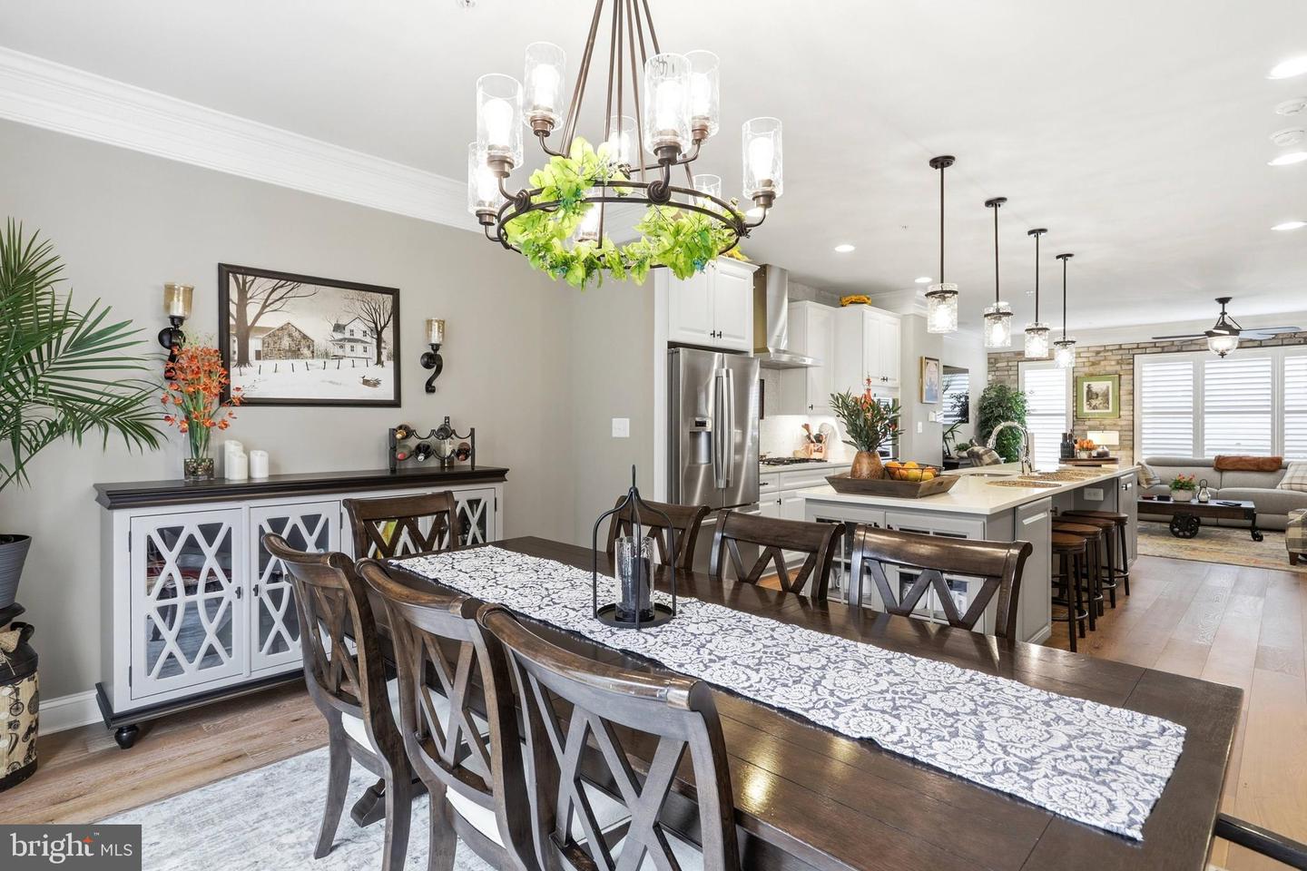 2842 RED STAR LN, ALEXANDRIA, Virginia 22303, 3 Bedrooms Bedrooms, ,3 BathroomsBathrooms,Residential,For sale,2842 RED STAR LN,VAFX2294362 MLS # VAFX2294362