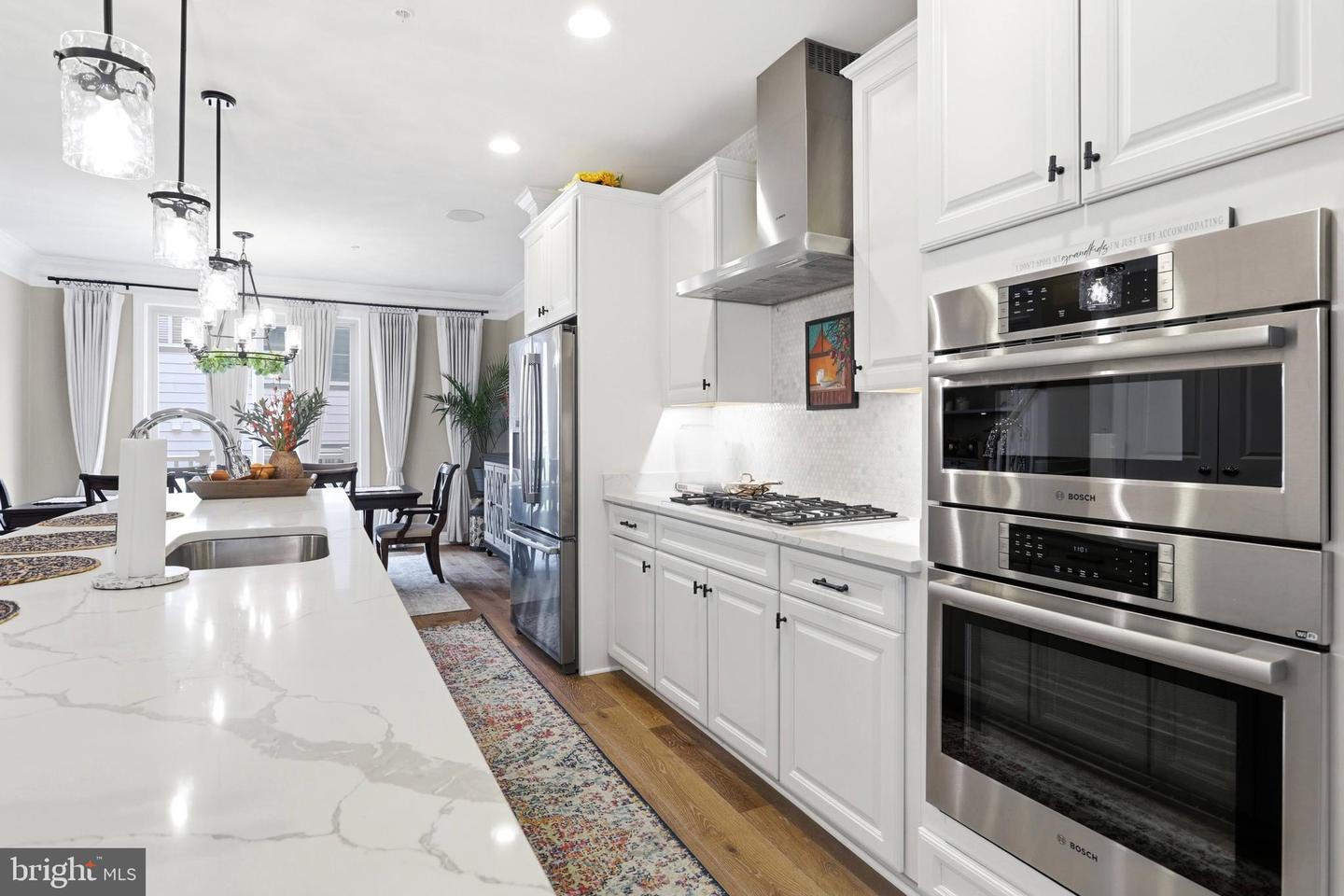 2842 RED STAR LN, ALEXANDRIA, Virginia 22303, 3 Bedrooms Bedrooms, ,3 BathroomsBathrooms,Residential,For sale,2842 RED STAR LN,VAFX2294362 MLS # VAFX2294362