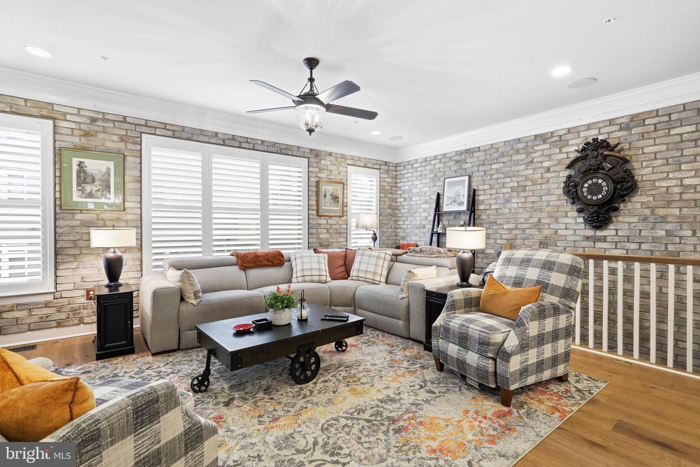 2842 RED STAR LN, ALEXANDRIA, Virginia 22303, 3 Bedrooms Bedrooms, ,3 BathroomsBathrooms,Residential,For sale,2842 RED STAR LN,VAFX2294362 MLS # VAFX2294362