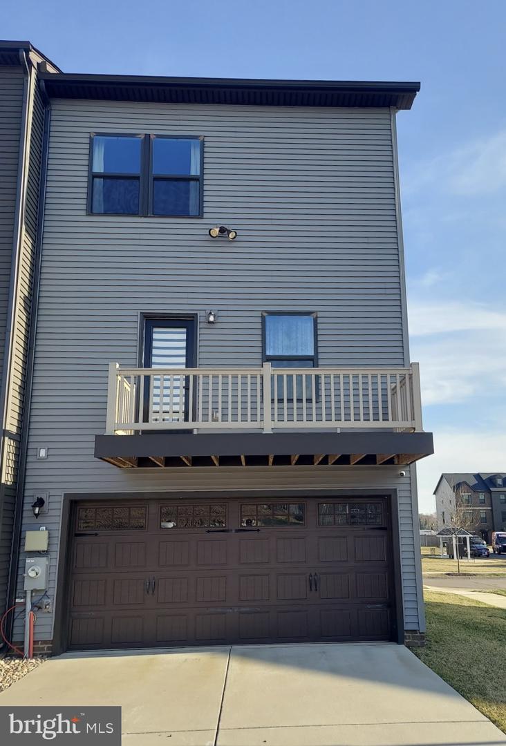 2037 TOBACCO MILL ST, RICHMOND, Virginia 23235, 3 Bedrooms Bedrooms, ,2 BathroomsBathrooms,Residential,For sale,2037 TOBACCO MILL ST,VARC2000850 MLS # VARC2000850