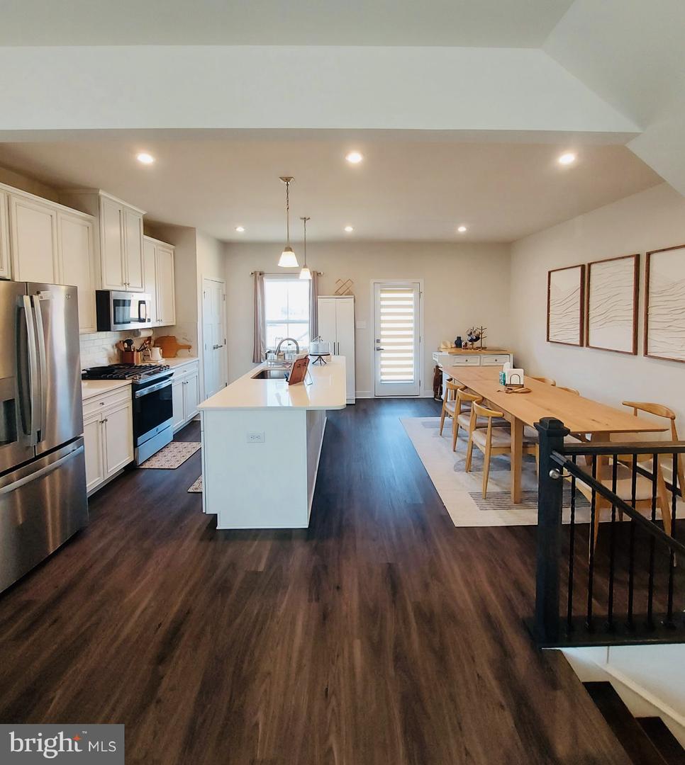 2037 TOBACCO MILL ST, RICHMOND, Virginia 23235, 3 Bedrooms Bedrooms, ,2 BathroomsBathrooms,Residential,For sale,2037 TOBACCO MILL ST,VARC2000850 MLS # VARC2000850