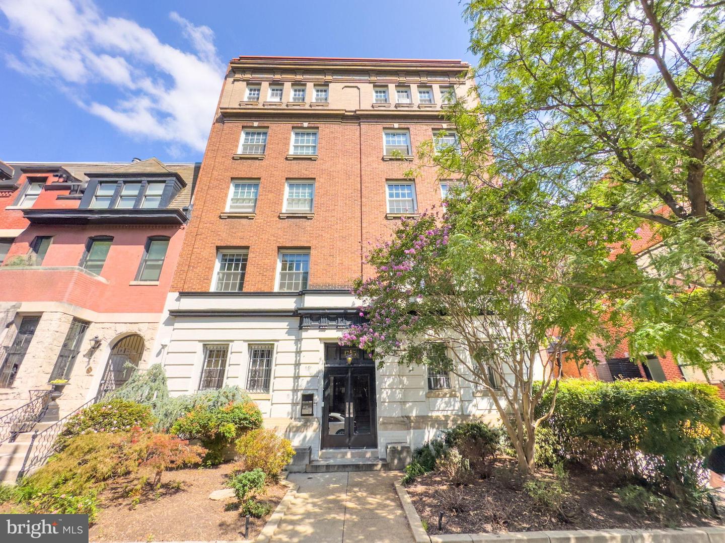 1705 P ST NW #33, WASHINGTON, District Of Columbia 20036, 2 Bedrooms Bedrooms, 3 Rooms Rooms,1 BathroomBathrooms,Residential,For sale,1705 P ST NW #33,DCDC2249332 MLS # DCDC2249332