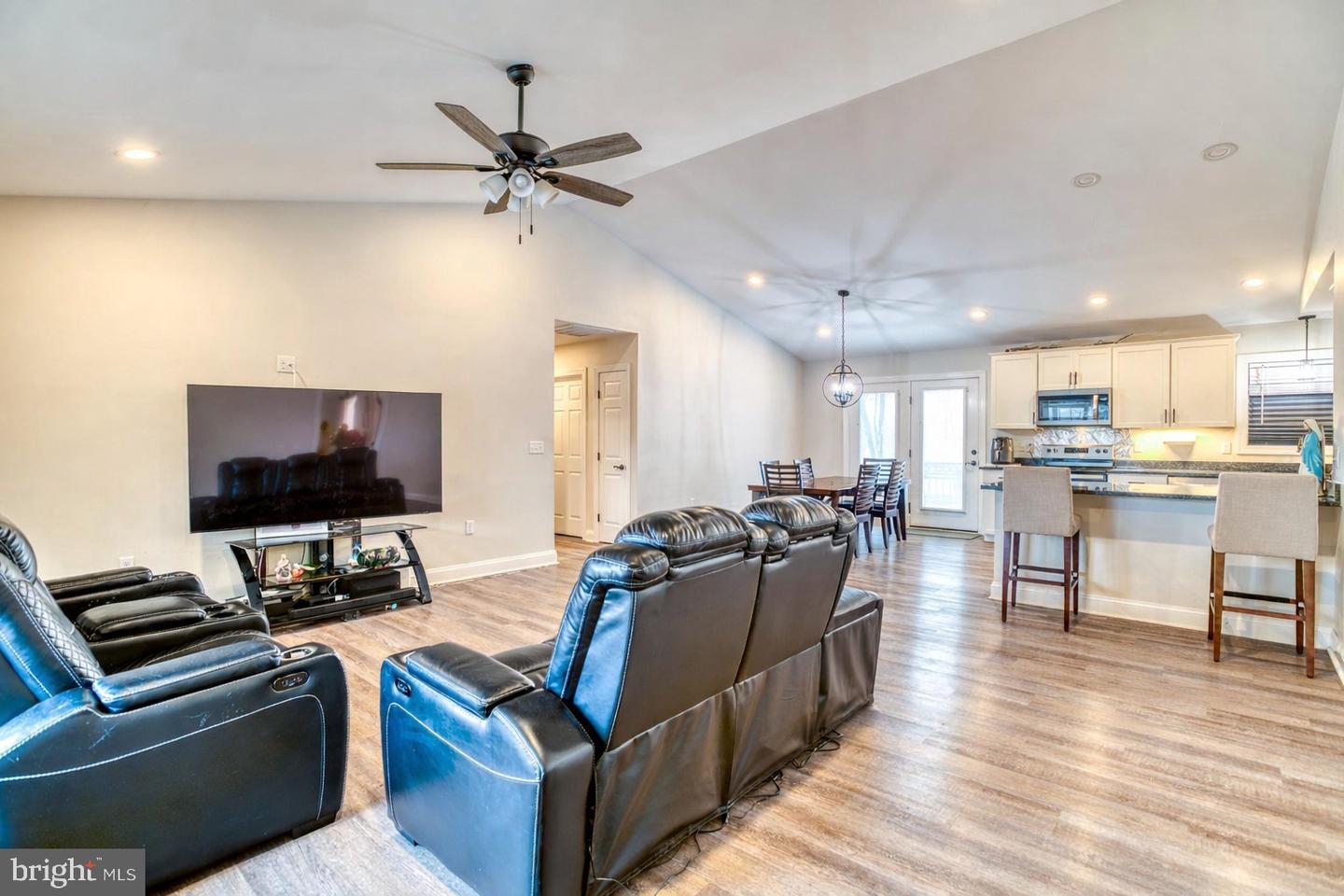 13084 STONEHOUSE MOUNTAIN RD, CULPEPER, Virginia 22701, 4 Bedrooms Bedrooms, 8 Rooms Rooms,3 BathroomsBathrooms,Residential,For sale,13084 STONEHOUSE MOUNTAIN RD,VACU2012894 MLS # VACU2012894