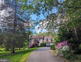 5360 WINFIELD RD, FAIRFAX, Virginia 22030, 6 Bedrooms Bedrooms, ,4 BathroomsBathrooms,Residential,For sale,5360 WINFIELD RD,VAFX2294954 MLS # VAFX2294954