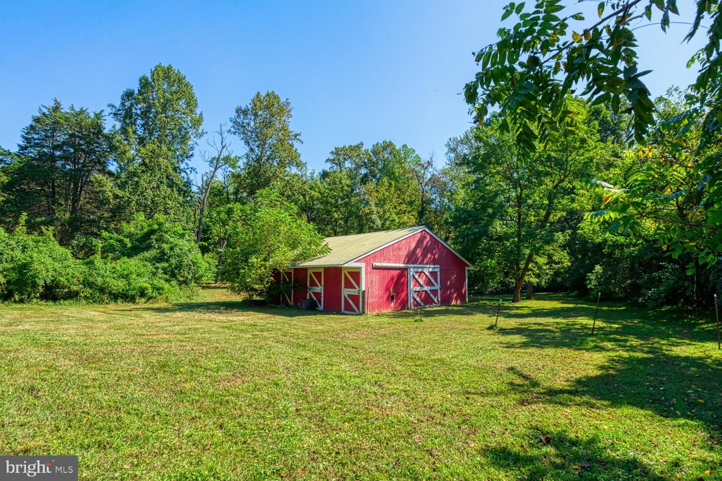 5360 WINFIELD RD, FAIRFAX, Virginia 22030, 6 Bedrooms Bedrooms, ,4 BathroomsBathrooms,Residential,For sale,5360 WINFIELD RD,VAFX2294954 MLS # VAFX2294954