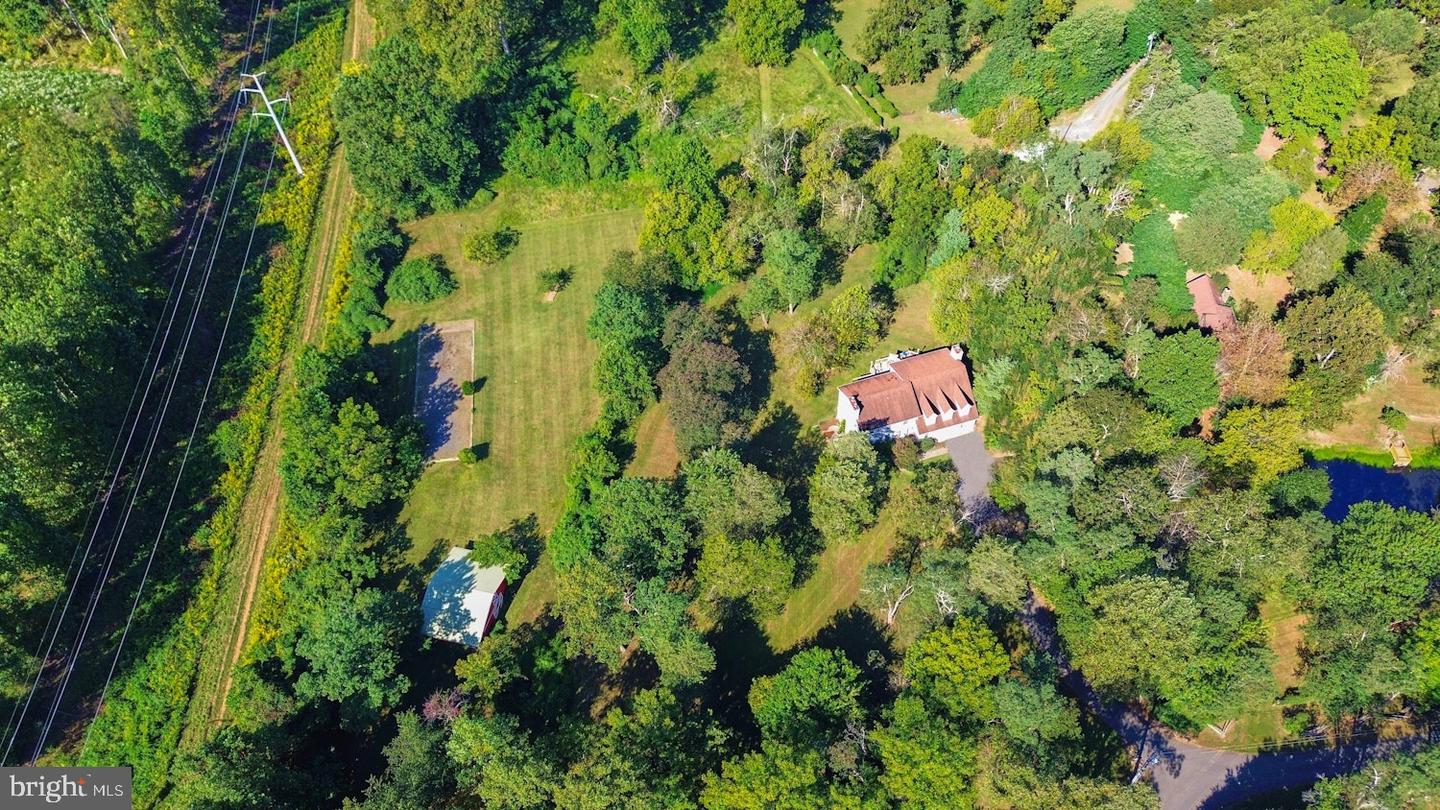 5360 WINFIELD RD, FAIRFAX, Virginia 22030, 6 Bedrooms Bedrooms, ,4 BathroomsBathrooms,Residential,For sale,5360 WINFIELD RD,VAFX2294954 MLS # VAFX2294954