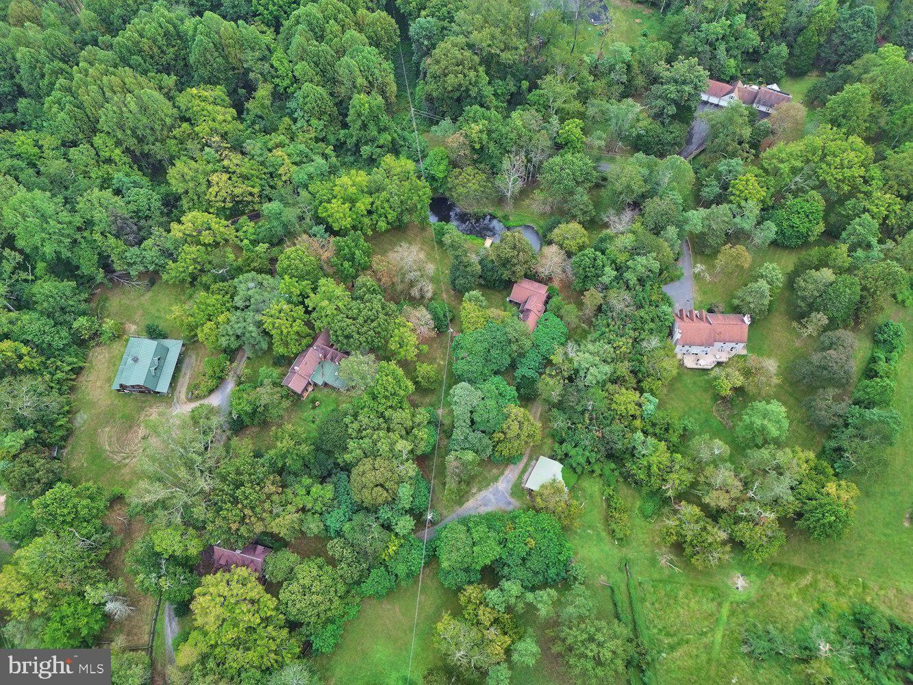 5360 WINFIELD RD, FAIRFAX, Virginia 22030, 6 Bedrooms Bedrooms, ,4 BathroomsBathrooms,Residential,For sale,5360 WINFIELD RD,VAFX2294954 MLS # VAFX2294954