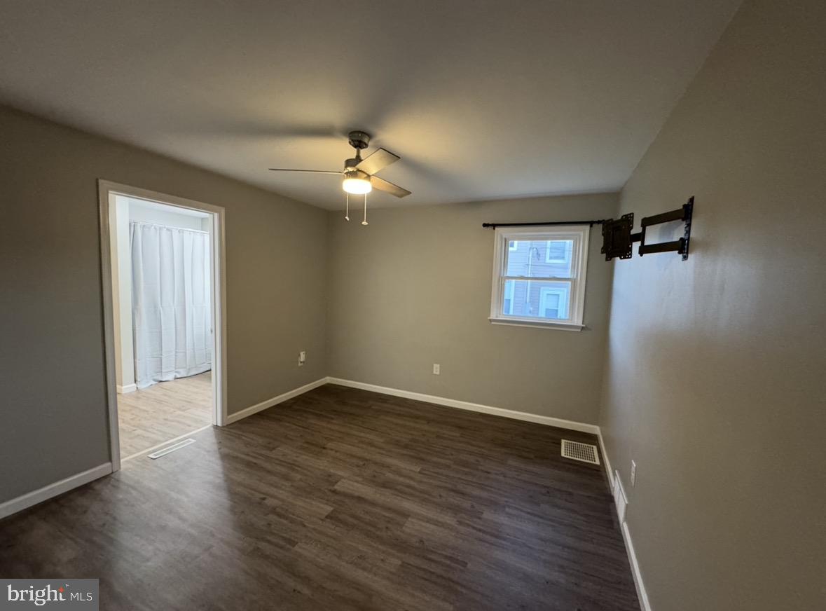 156 N FUNK ST, STRASBURG, Virginia 22657, 2 Bedrooms Bedrooms, ,2 BathroomsBathrooms,Residential,For sale,156 N FUNK ST,VASH2013754 MLS # VASH2013754