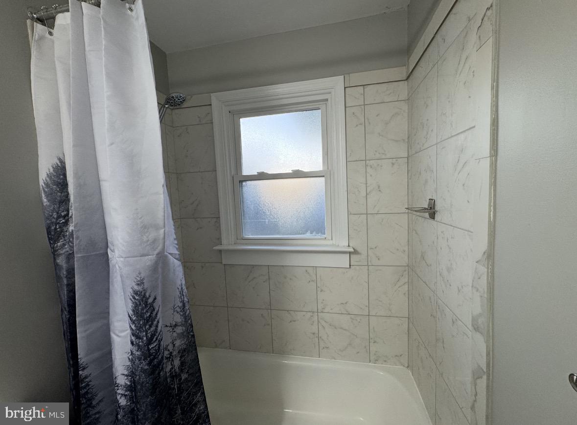 156 N FUNK ST, STRASBURG, Virginia 22657, 2 Bedrooms Bedrooms, ,2 BathroomsBathrooms,Residential,For sale,156 N FUNK ST,VASH2013754 MLS # VASH2013754