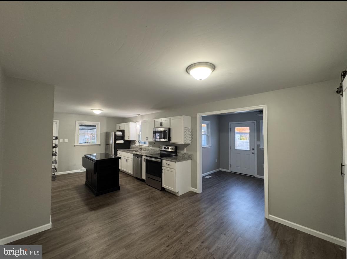 156 N FUNK ST, STRASBURG, Virginia 22657, 2 Bedrooms Bedrooms, ,2 BathroomsBathrooms,Residential,For sale,156 N FUNK ST,VASH2013754 MLS # VASH2013754