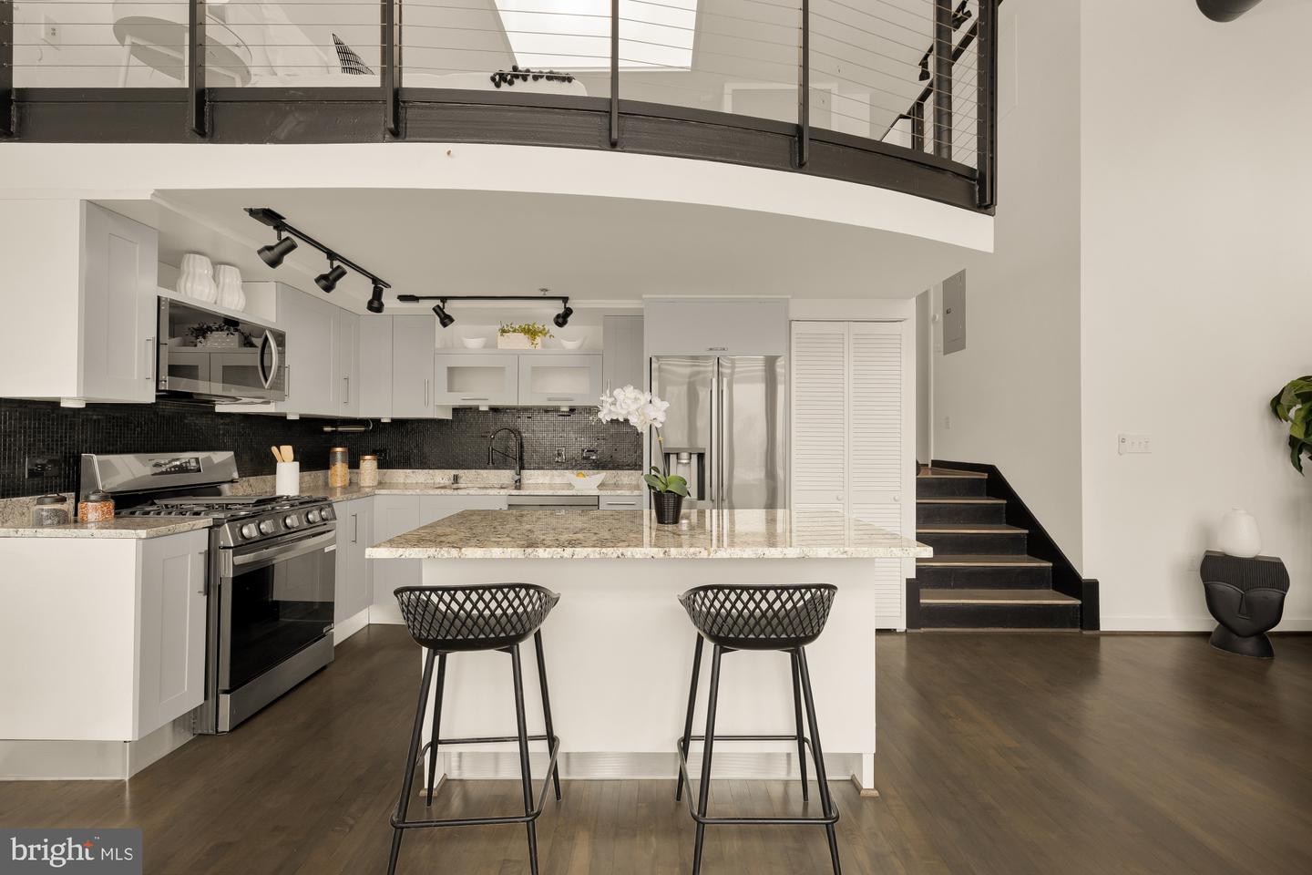 1401 CHURCH ST NW #507, WASHINGTON, District Of Columbia 20005, 2 Bedrooms Bedrooms, ,2 BathroomsBathrooms,Residential,For sale,1401 CHURCH ST NW #507,DCDC2249528 MLS # DCDC2249528