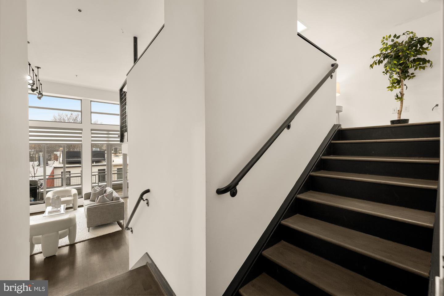 1401 CHURCH ST NW #507, WASHINGTON, District Of Columbia 20005, 2 Bedrooms Bedrooms, ,2 BathroomsBathrooms,Residential,For sale,1401 CHURCH ST NW #507,DCDC2249528 MLS # DCDC2249528