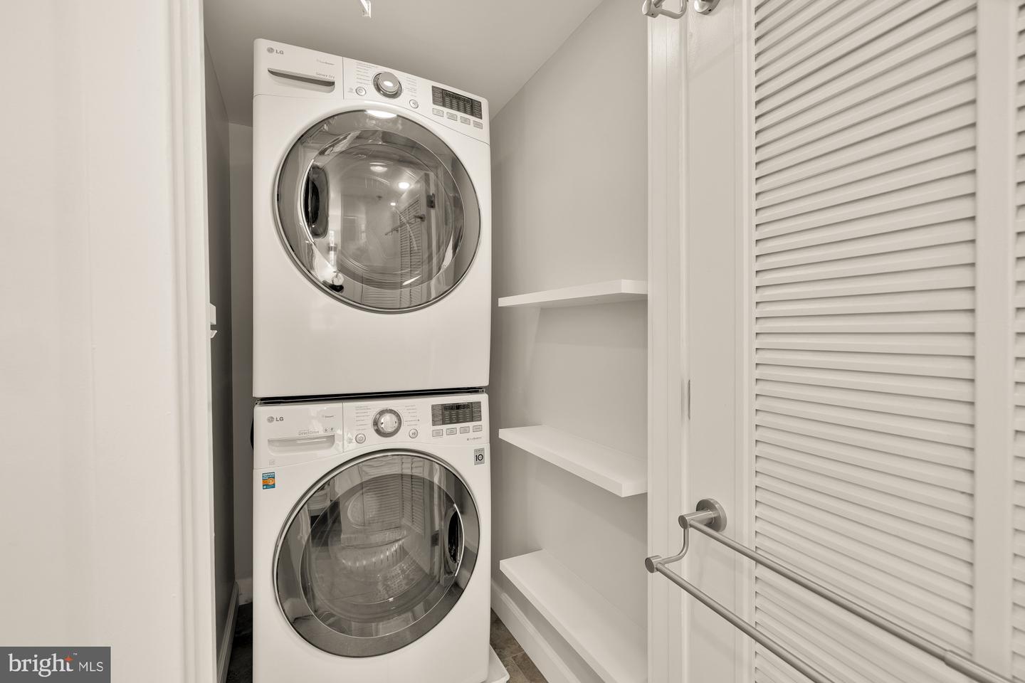 1401 CHURCH ST NW #507, WASHINGTON, District Of Columbia 20005, 2 Bedrooms Bedrooms, ,2 BathroomsBathrooms,Residential,For sale,1401 CHURCH ST NW #507,DCDC2249528 MLS # DCDC2249528