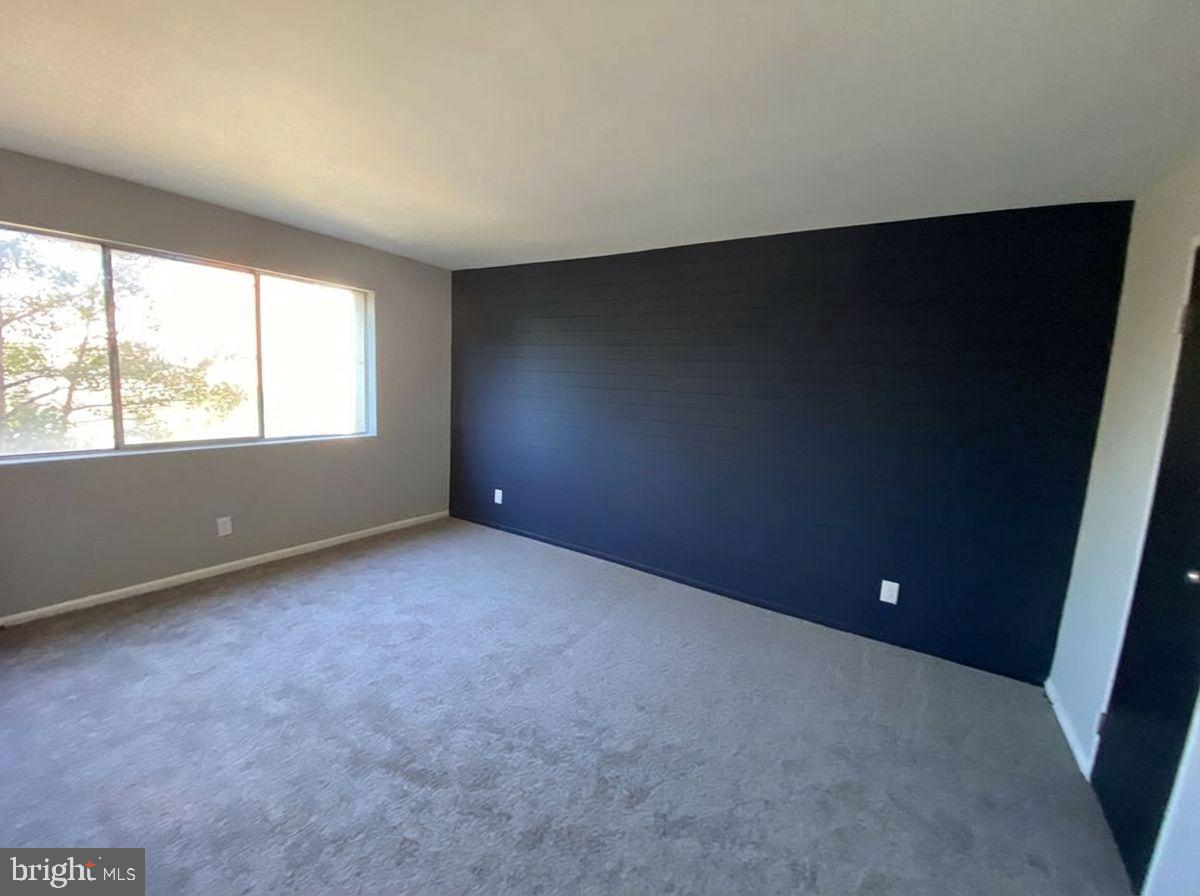 5801 QUANTRELL AVE #410, ALEXANDRIA, Virginia 22312, 3 Bedrooms Bedrooms, ,2 BathroomsBathrooms,Residential,For sale,5801 QUANTRELL AVE #410,VAAX2054958 MLS # VAAX2054958