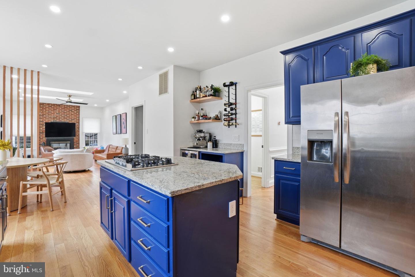 8656 TUTTLE RD, SPRINGFIELD, Virginia 22152, 6 Bedrooms Bedrooms, ,3 BathroomsBathrooms,Residential,For sale,8656 TUTTLE RD,VAFX2294978 MLS # VAFX2294978