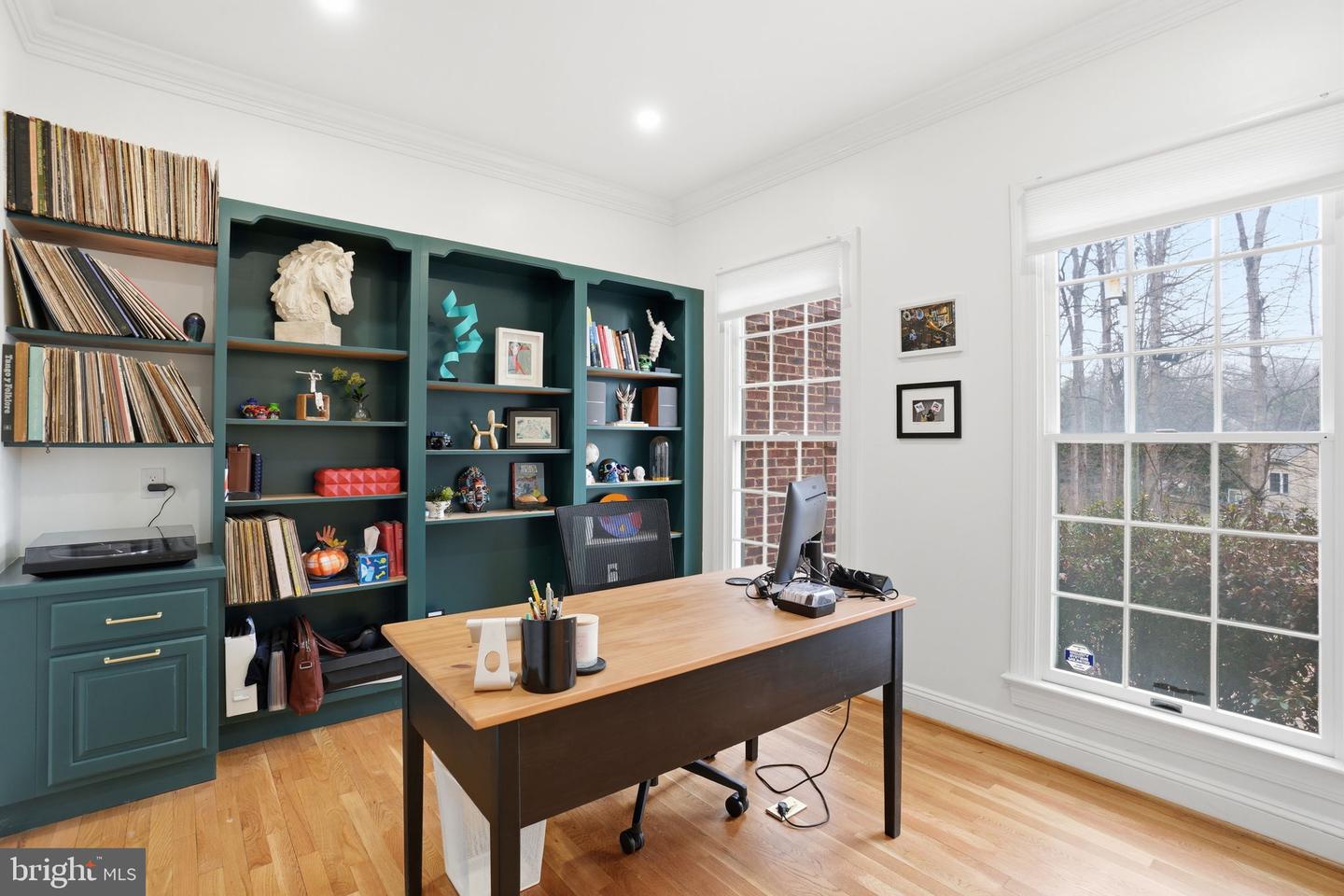 8656 TUTTLE RD, SPRINGFIELD, Virginia 22152, 6 Bedrooms Bedrooms, ,3 BathroomsBathrooms,Residential,For sale,8656 TUTTLE RD,VAFX2294978 MLS # VAFX2294978