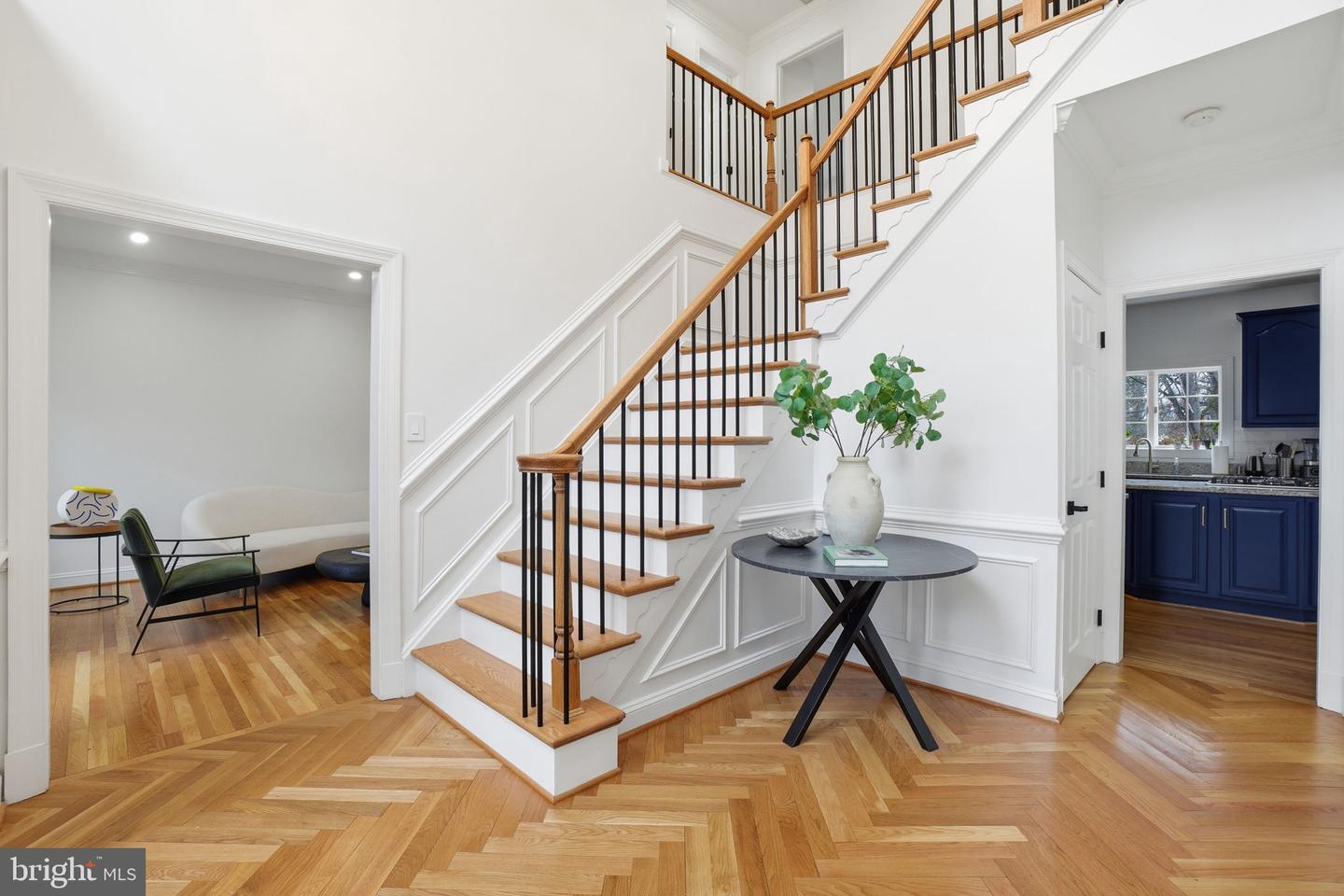 8656 TUTTLE RD, SPRINGFIELD, Virginia 22152, 6 Bedrooms Bedrooms, ,3 BathroomsBathrooms,Residential,For sale,8656 TUTTLE RD,VAFX2294978 MLS # VAFX2294978