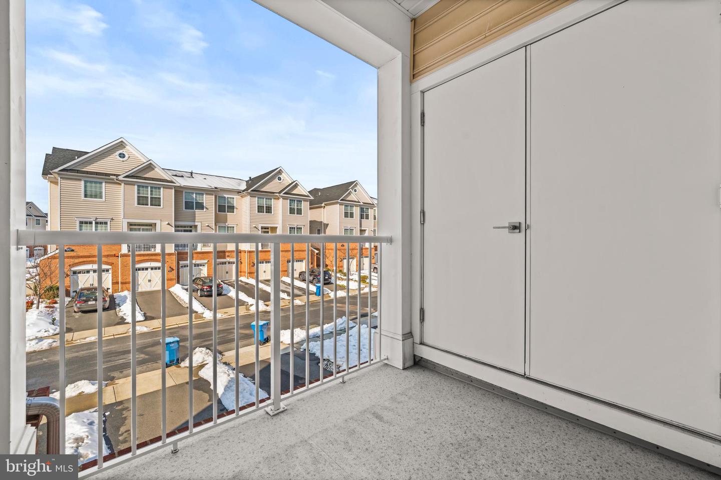 23276 SOUTHDOWN MANOR TER #115, ASHBURN, Virginia 20148, 2 Bedrooms Bedrooms, ,2 BathroomsBathrooms,Residential,For sale,23276 SOUTHDOWN MANOR TER #115,VALO2117652 MLS # VALO2117652