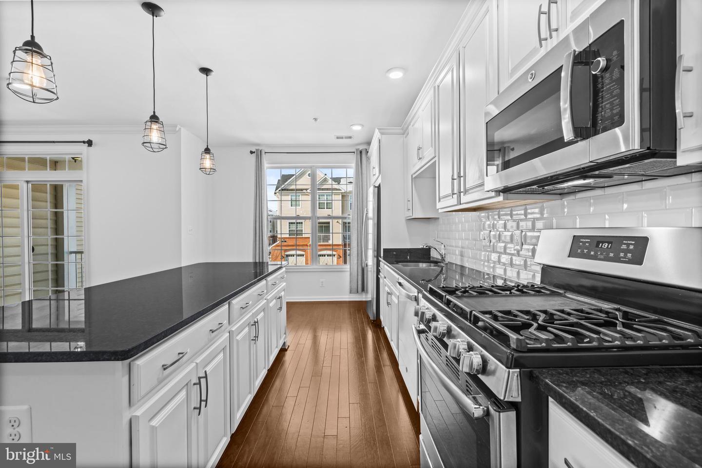 23276 SOUTHDOWN MANOR TER #115, ASHBURN, Virginia 20148, 2 Bedrooms Bedrooms, ,2 BathroomsBathrooms,Residential,For sale,23276 SOUTHDOWN MANOR TER #115,VALO2117652 MLS # VALO2117652