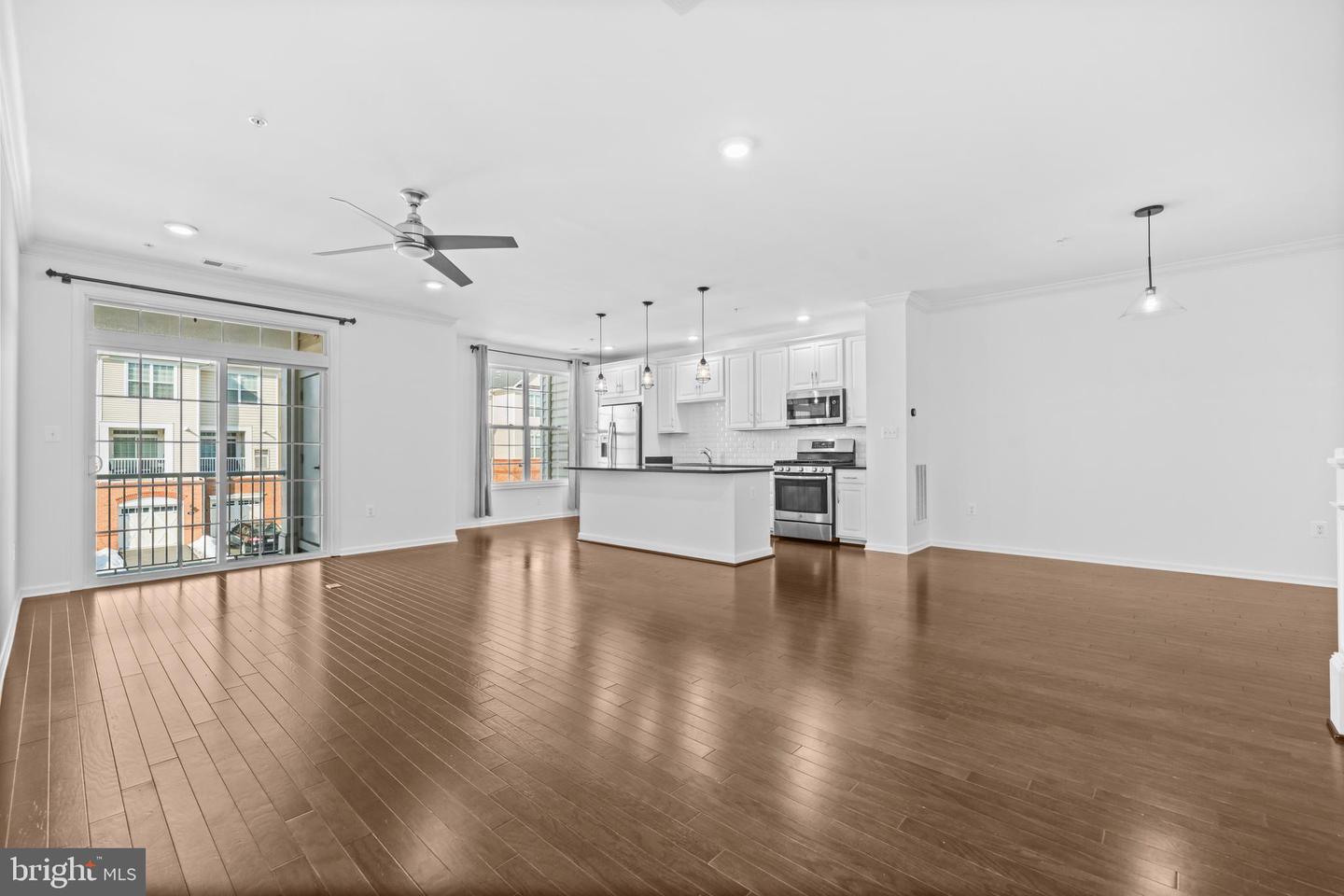 23276 SOUTHDOWN MANOR TER #115, ASHBURN, Virginia 20148, 2 Bedrooms Bedrooms, ,2 BathroomsBathrooms,Residential,For sale,23276 SOUTHDOWN MANOR TER #115,VALO2117652 MLS # VALO2117652